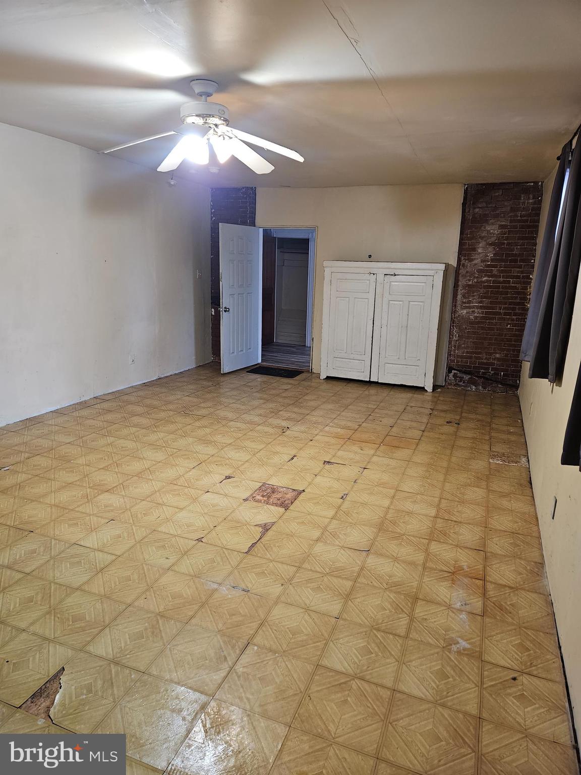 GERMANTOWN (WEST) - Residential