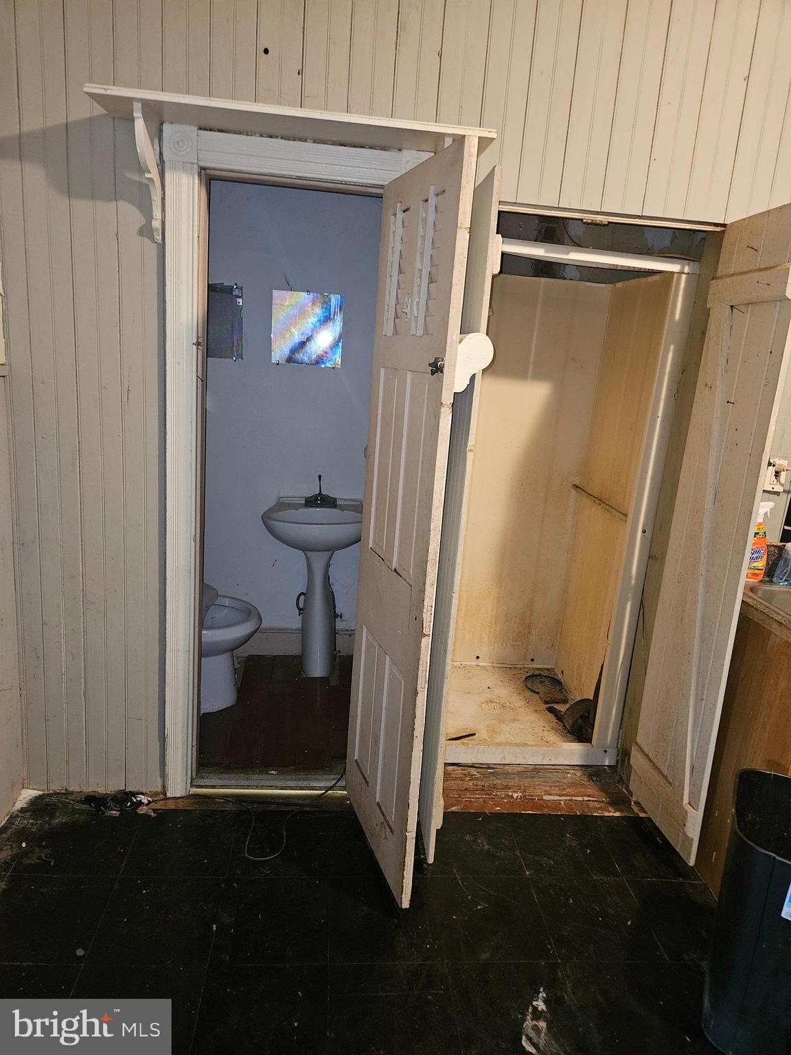 GERMANTOWN (WEST) - Residential