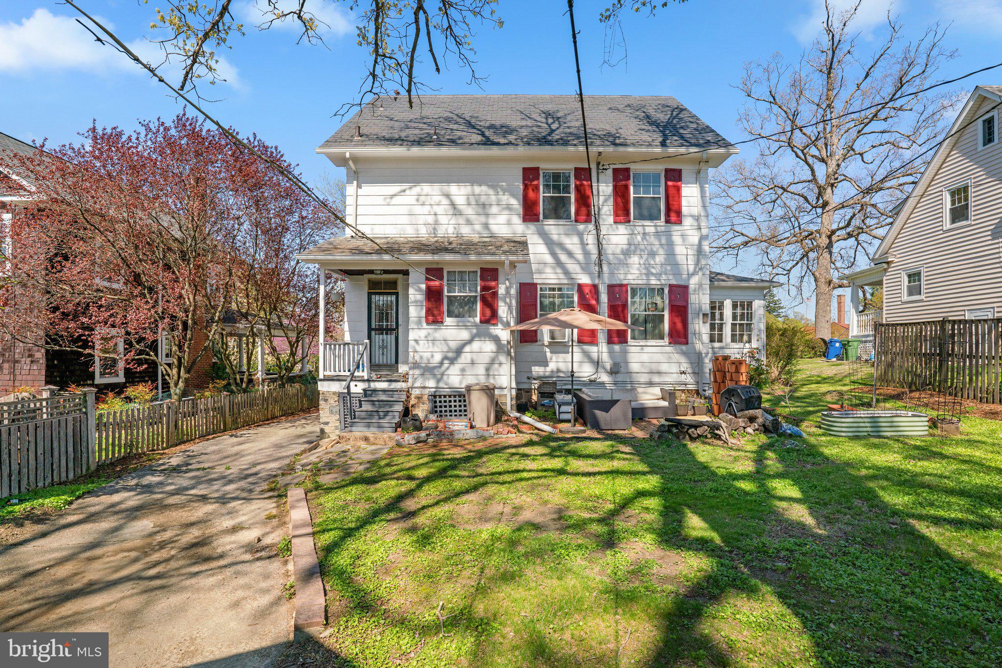 HUNTING RIDGE HISTORIC DISTRICT - Residential