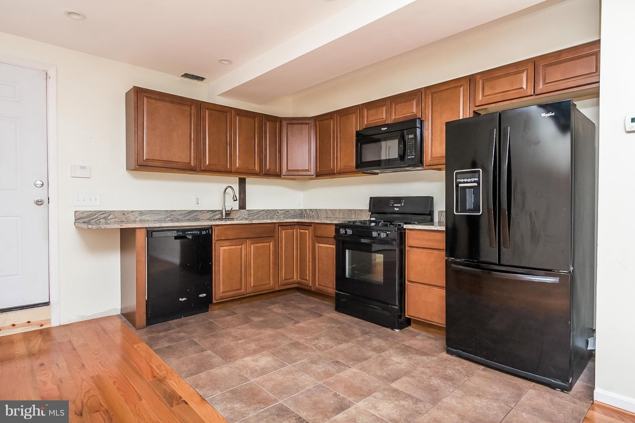 BOLTON HILL HISTORIC DISTRICT - Residential Income