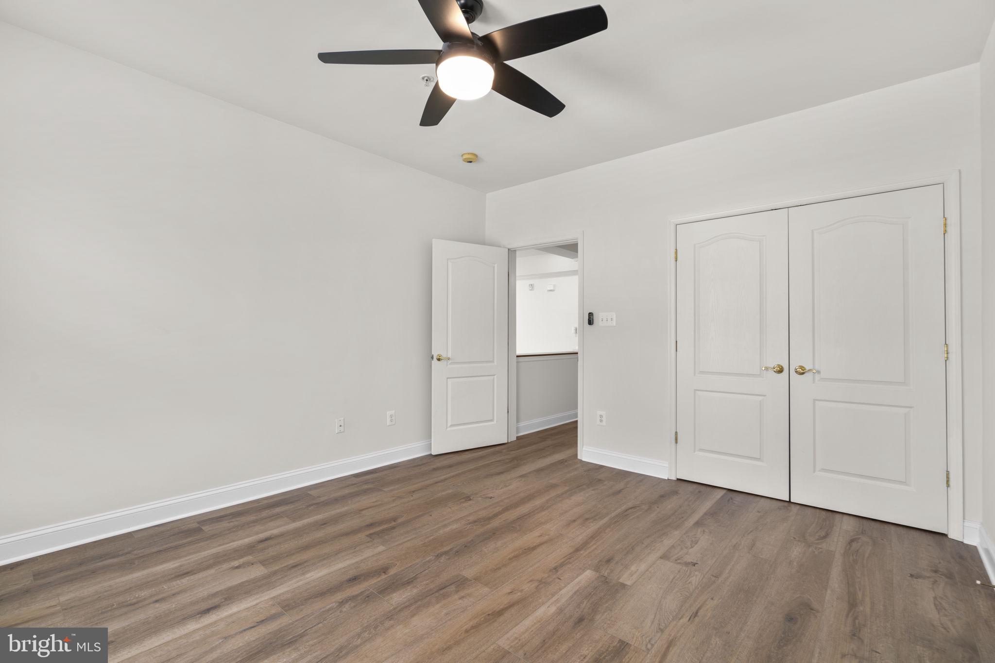 FIELDSTONE AT RIVER HILL - Residential