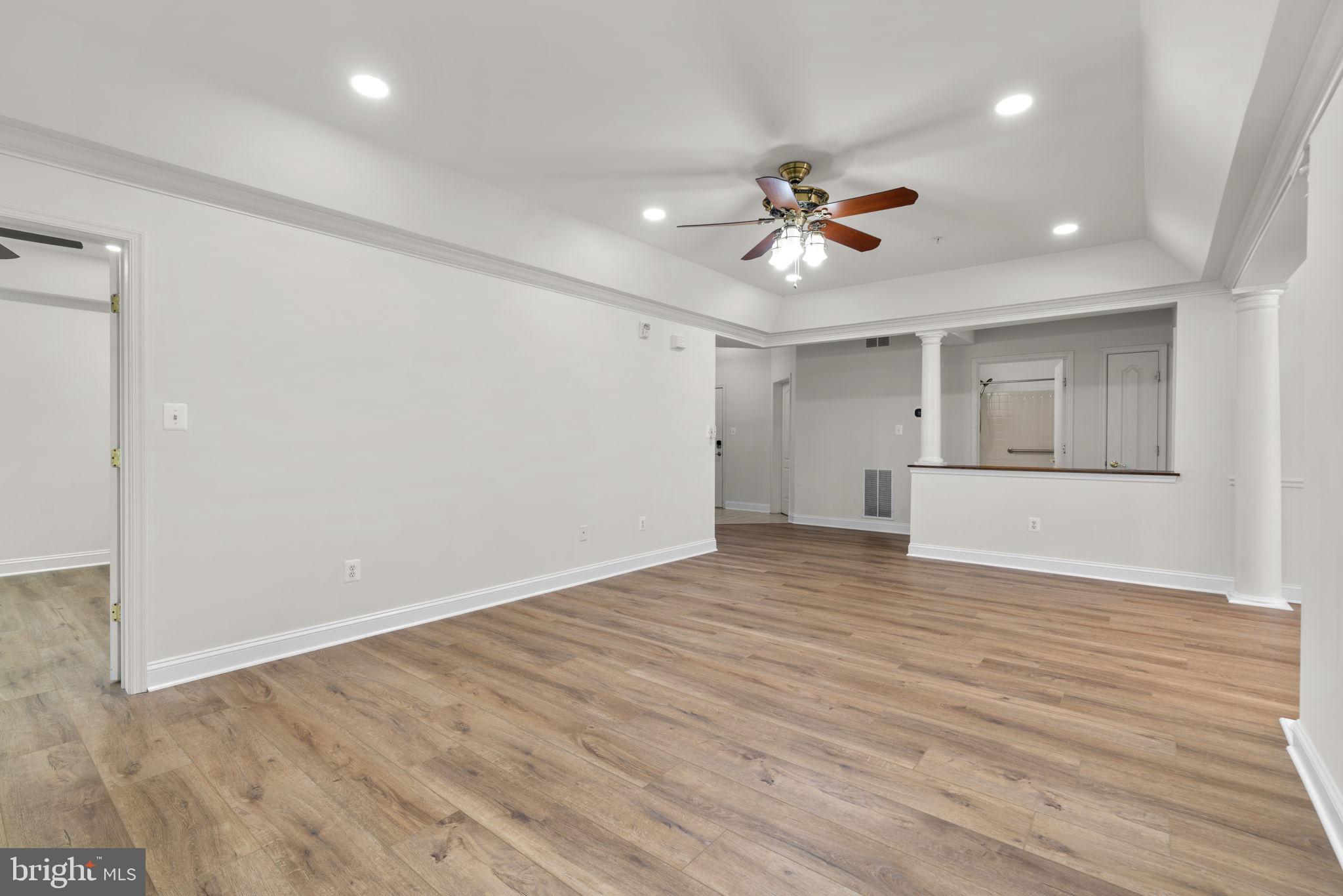 FIELDSTONE AT RIVER HILL - Residential