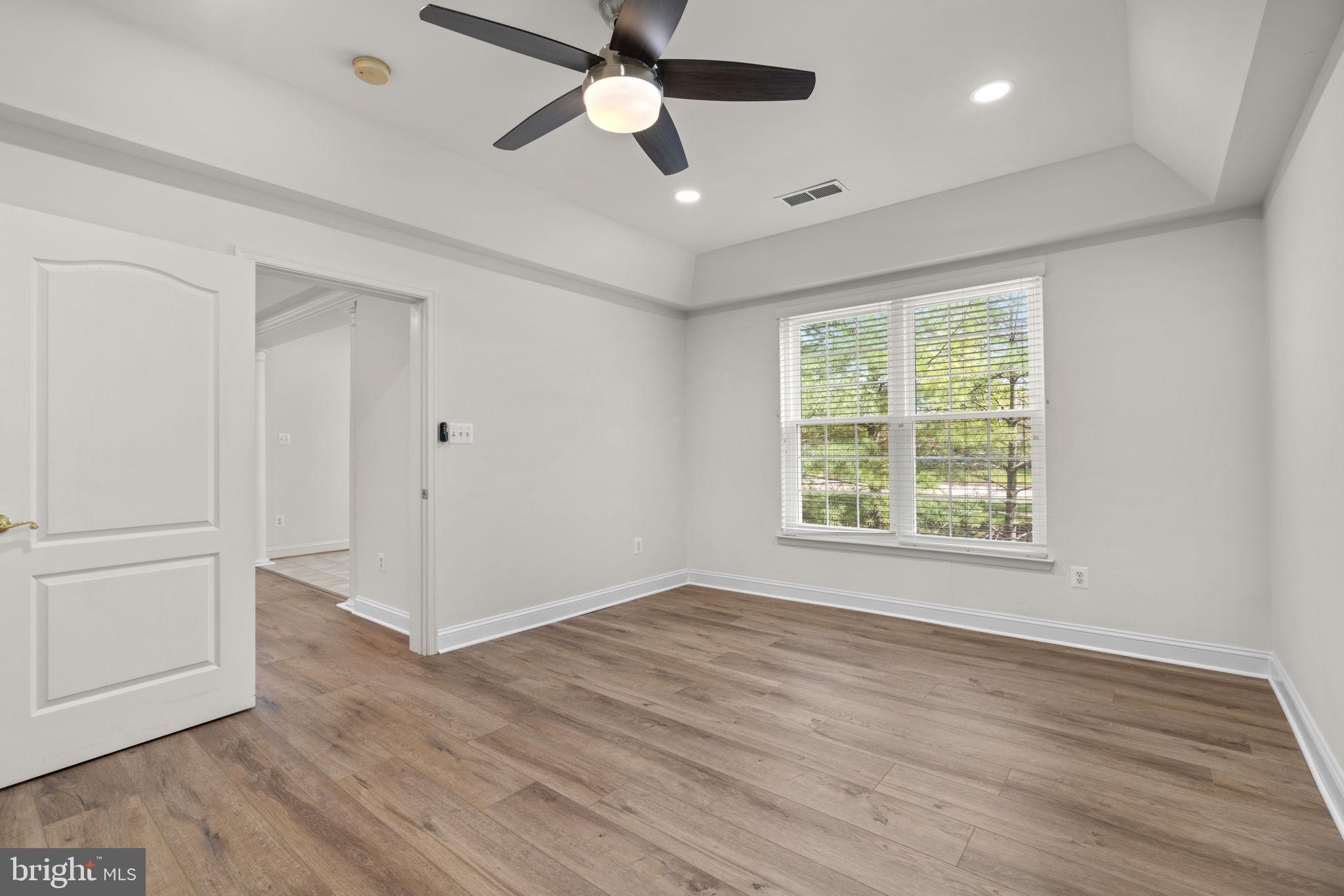 FIELDSTONE AT RIVER HILL - Residential