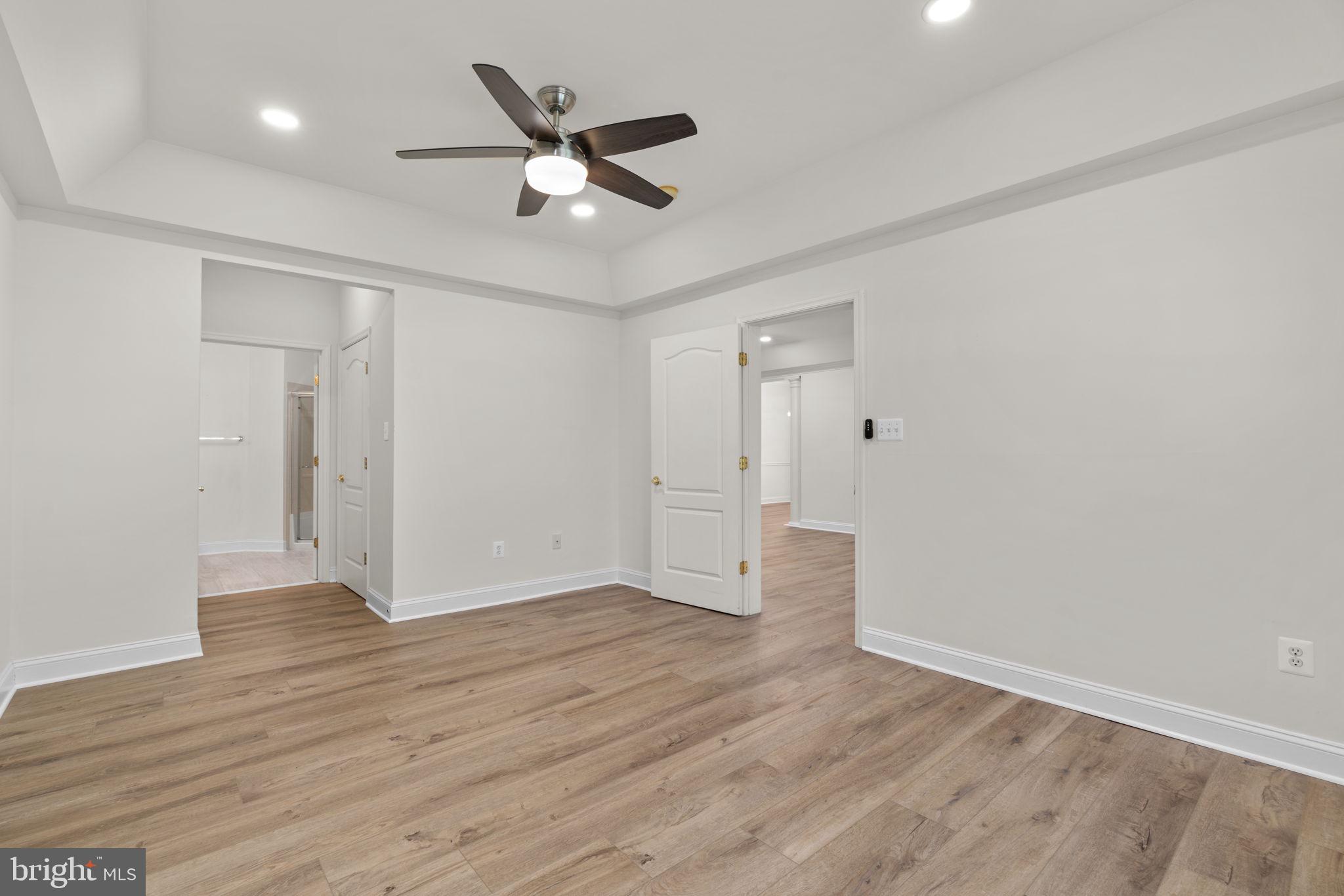 FIELDSTONE AT RIVER HILL - Residential