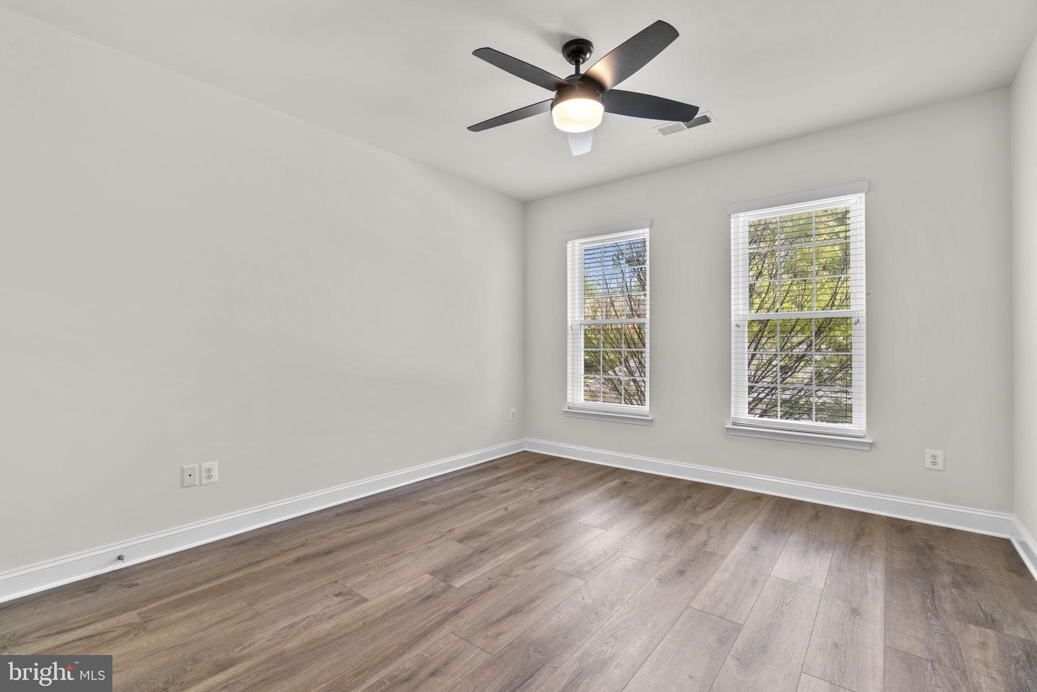 FIELDSTONE AT RIVER HILL - Residential