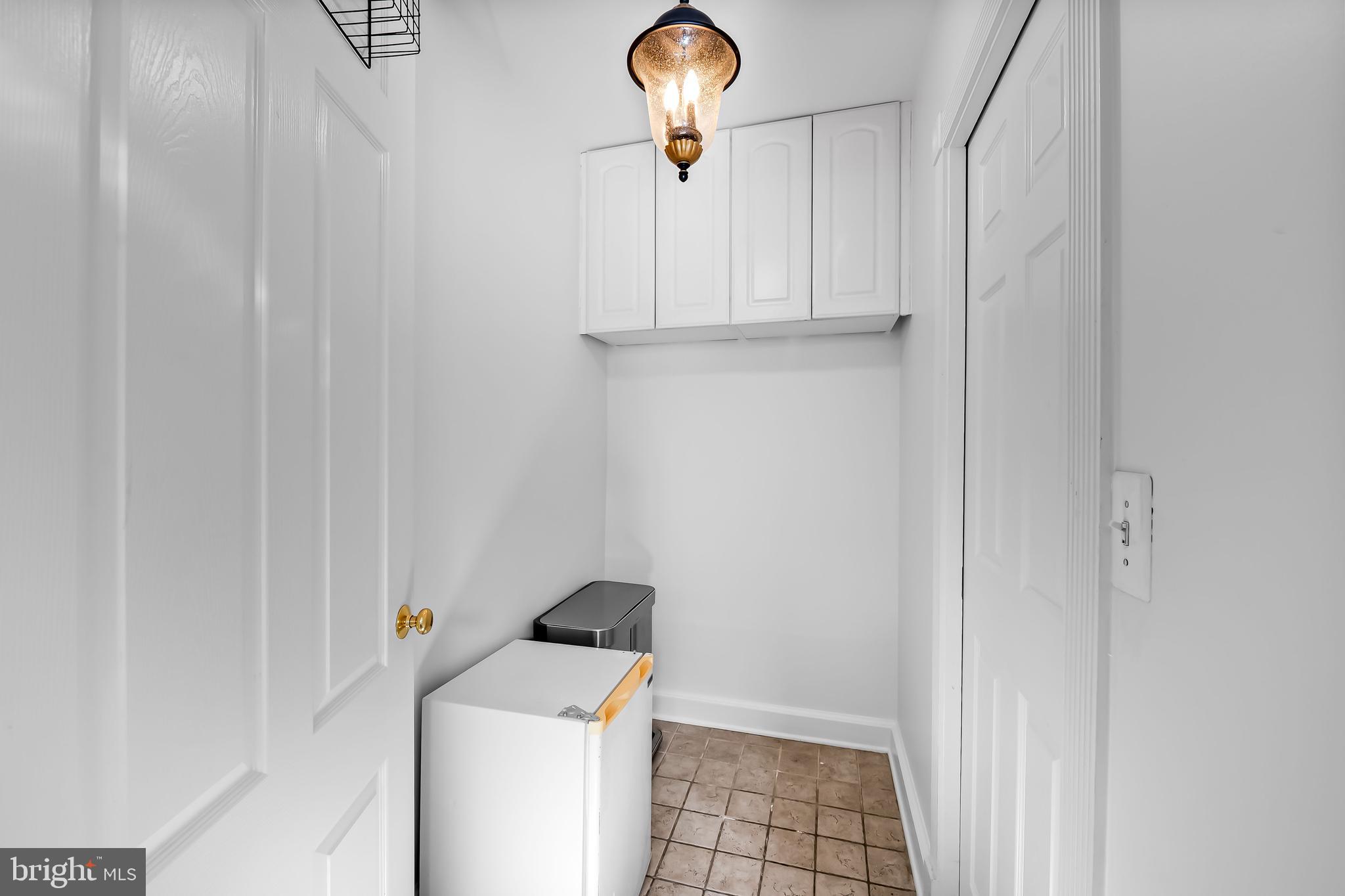 FEDERAL HILL HISTORIC DISTRICT - Residential Income