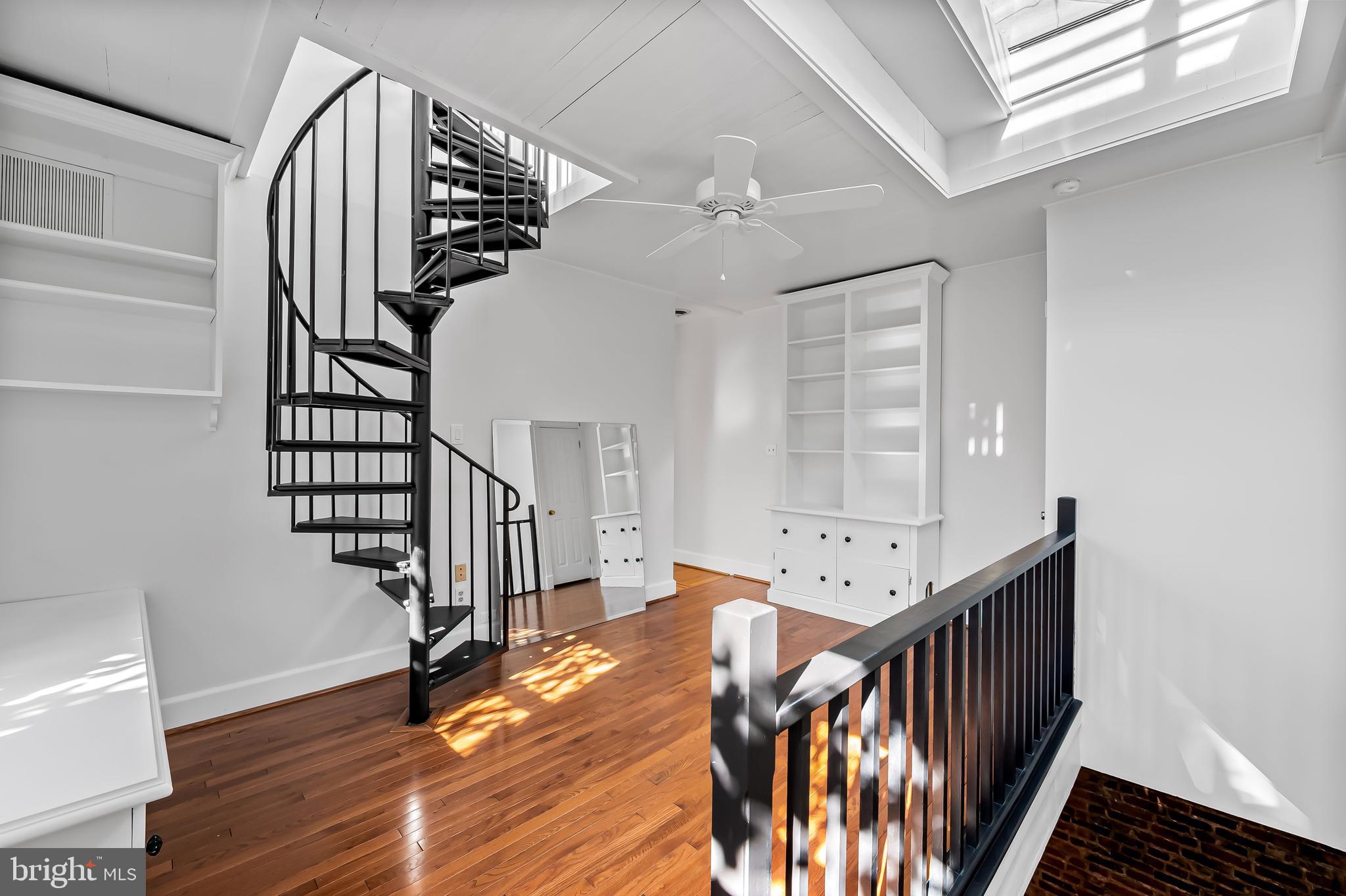 FEDERAL HILL HISTORIC DISTRICT - Residential Income