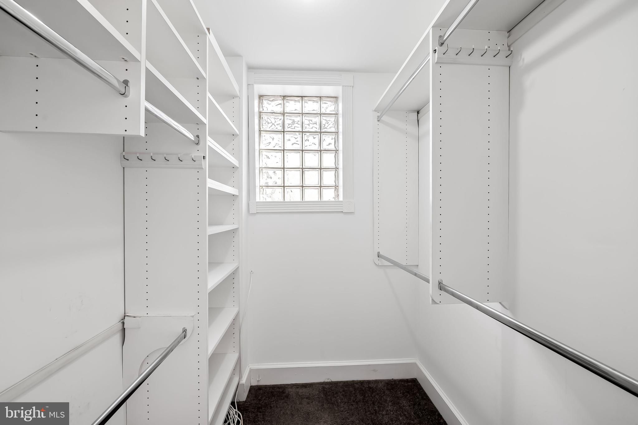 FEDERAL HILL HISTORIC DISTRICT - Residential Income