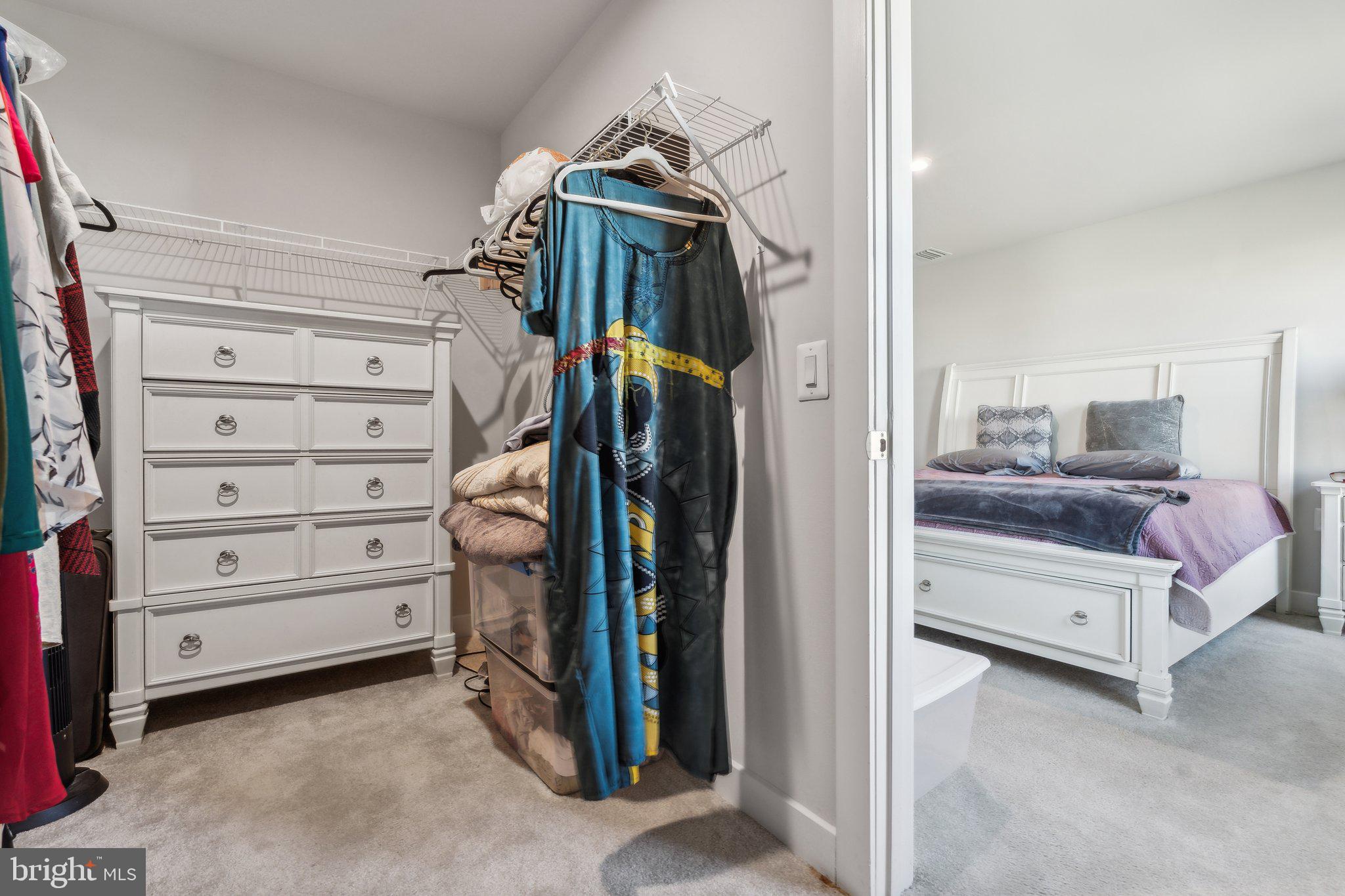 CARDINAL POINTE - Residential