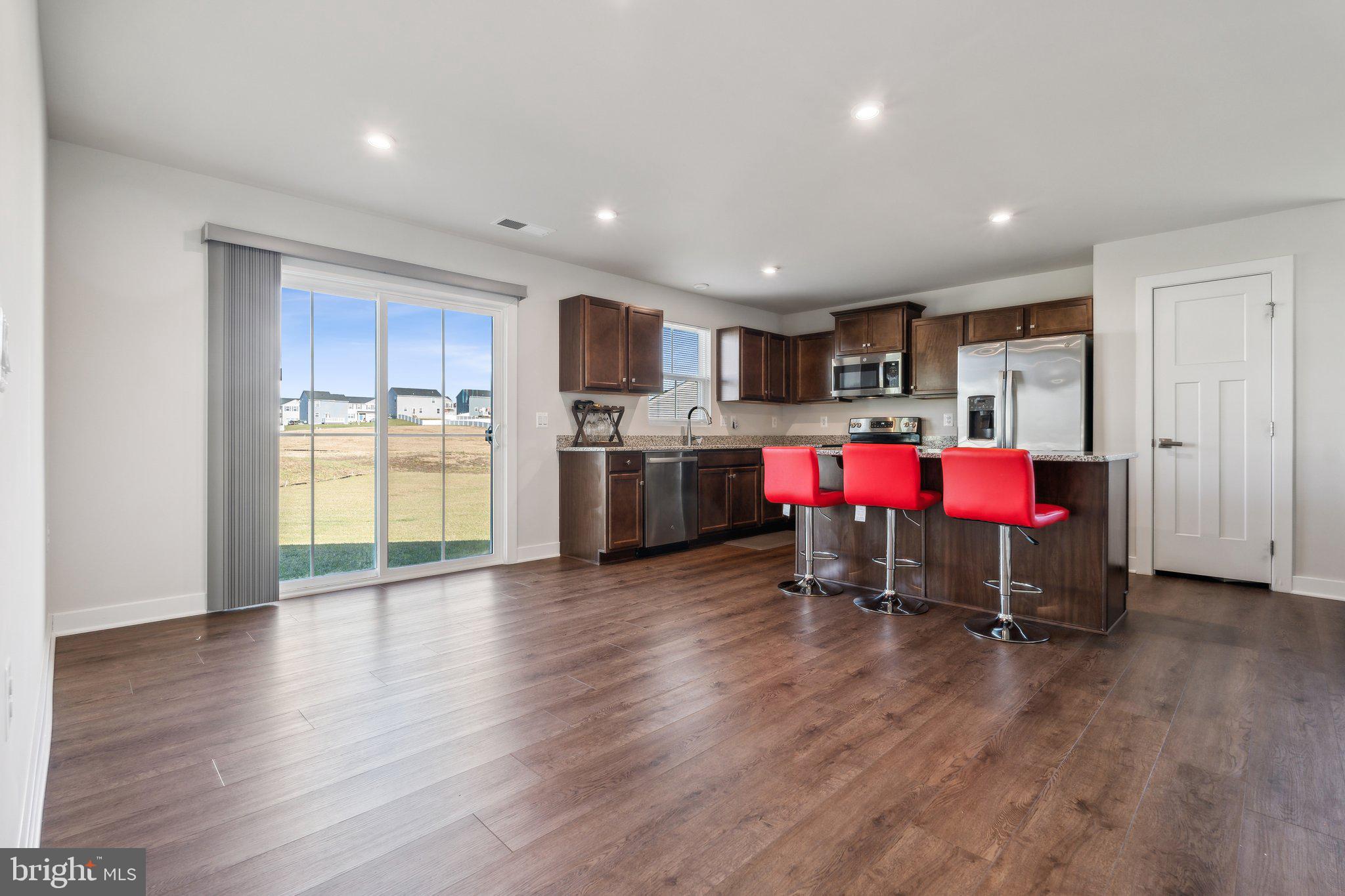 CARDINAL POINTE - Residential