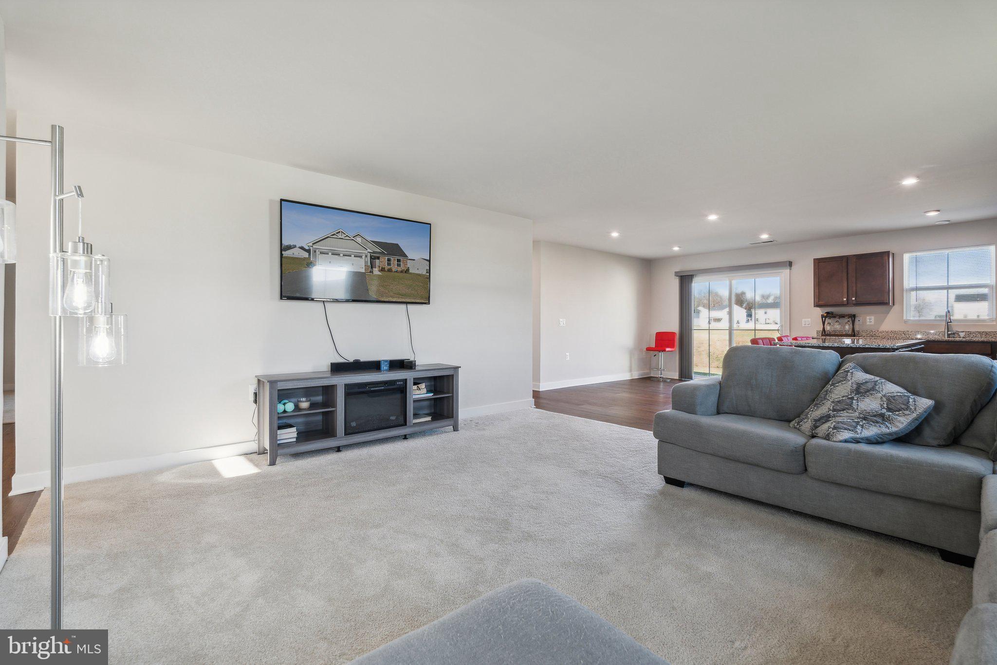 CARDINAL POINTE - Residential