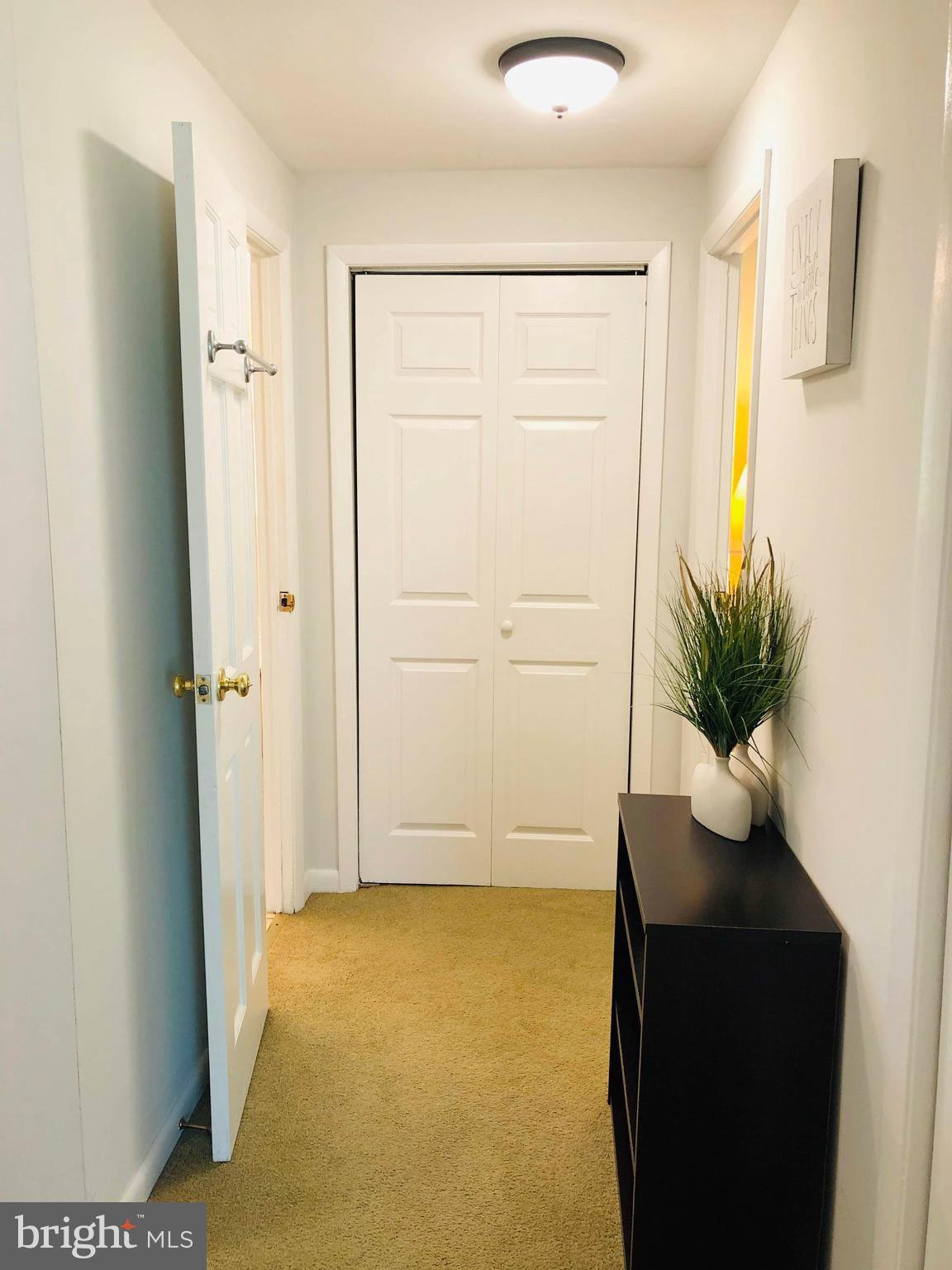 LAKE LAND OR - Residential Lease