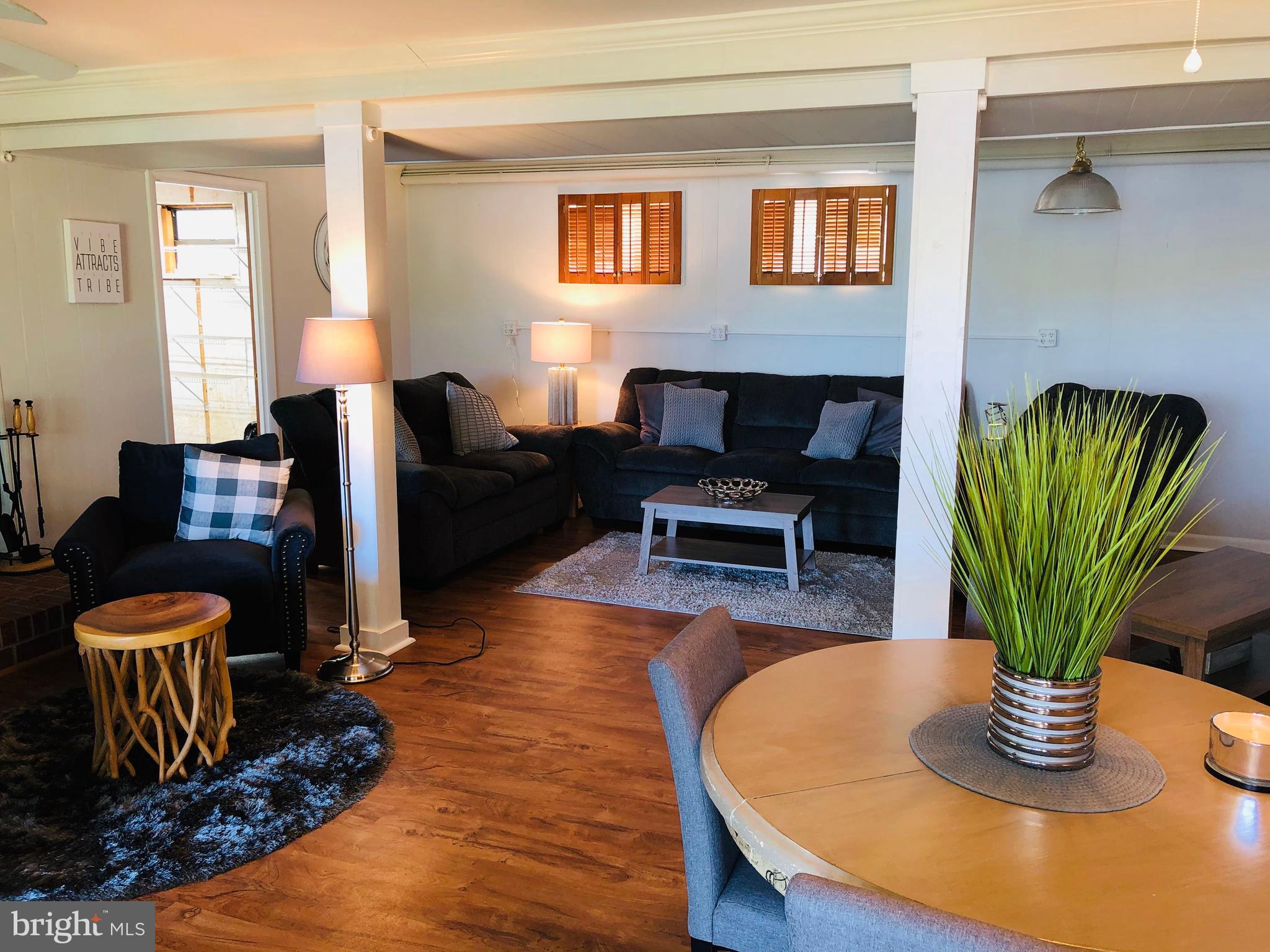 LAKE LAND OR - Residential Lease