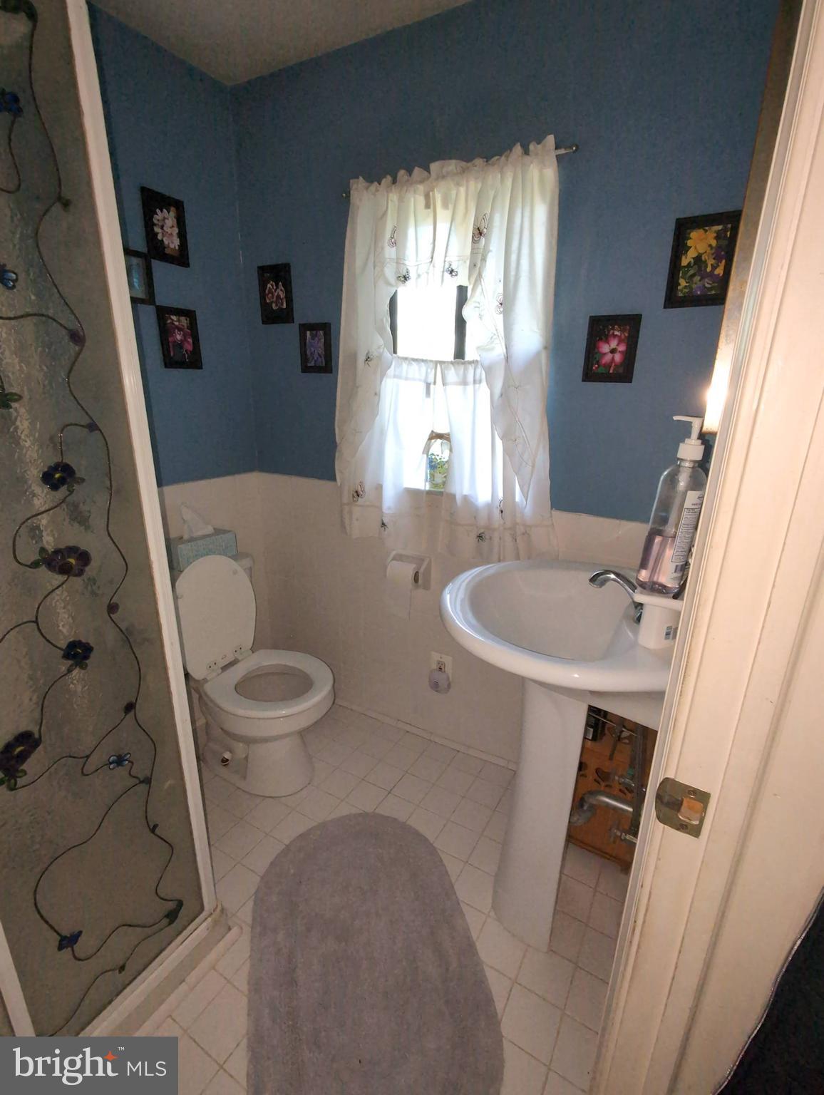 NORRISTOWN - Residential