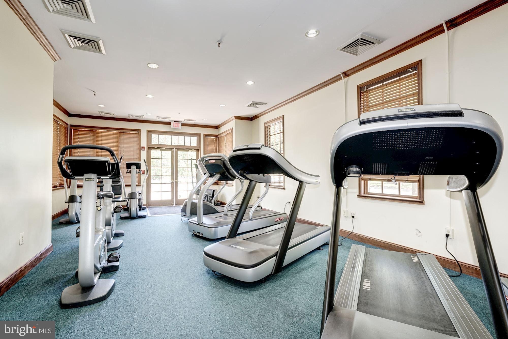 RIVER CREEK - Residential Lease