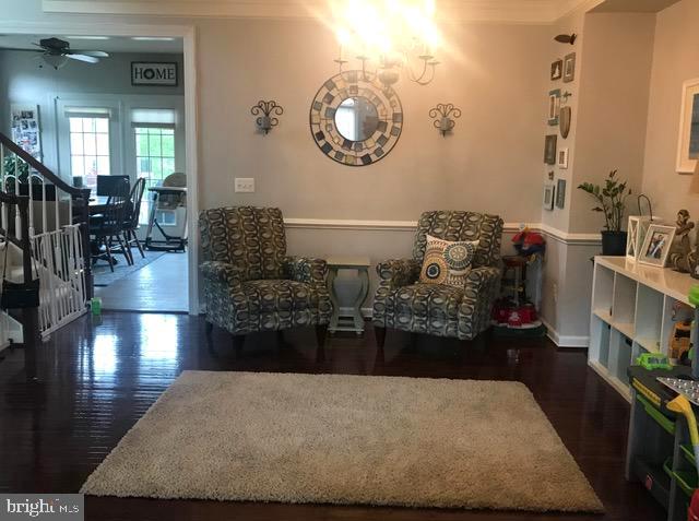 RIVER CREEK - Residential Lease