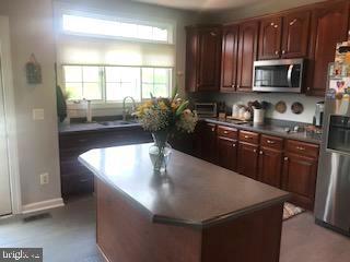 RIVER CREEK - Residential Lease