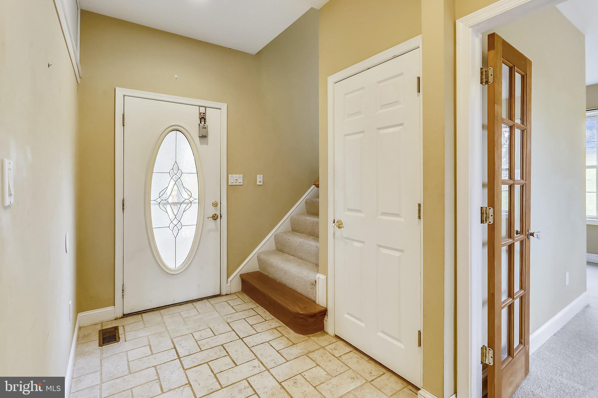 DAMASCUS OUTSIDE - Residential