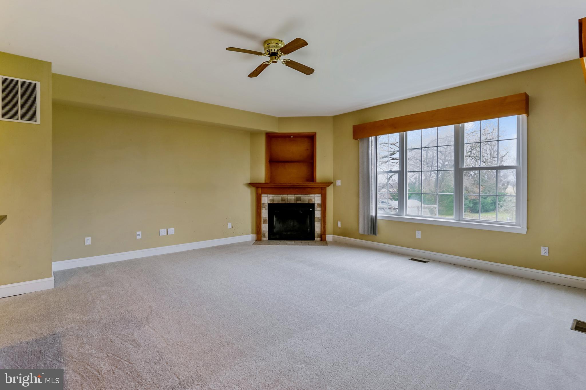 DAMASCUS OUTSIDE - Residential