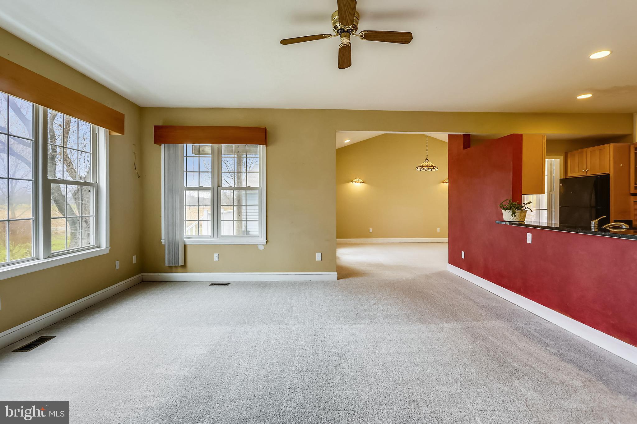 DAMASCUS OUTSIDE - Residential