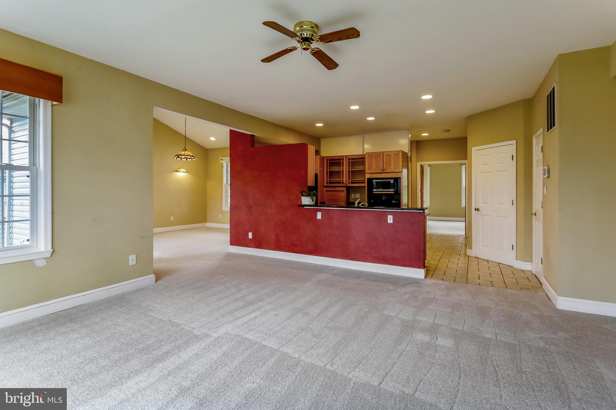 DAMASCUS OUTSIDE - Residential