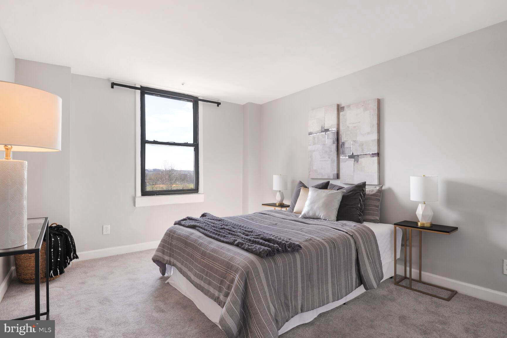 FORTY SIX HUNDRED - Residential