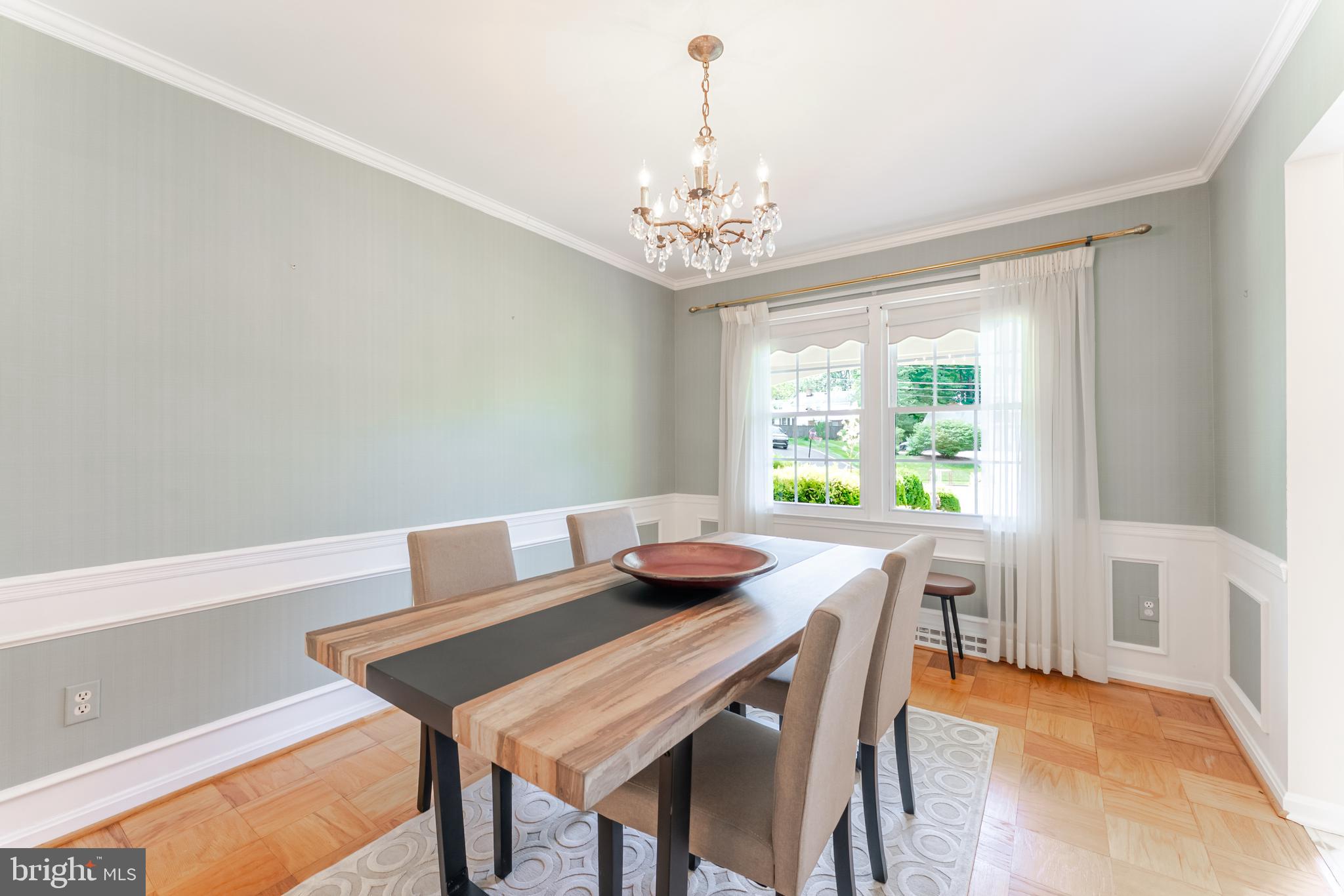 8202 EXCALIBUR COURT