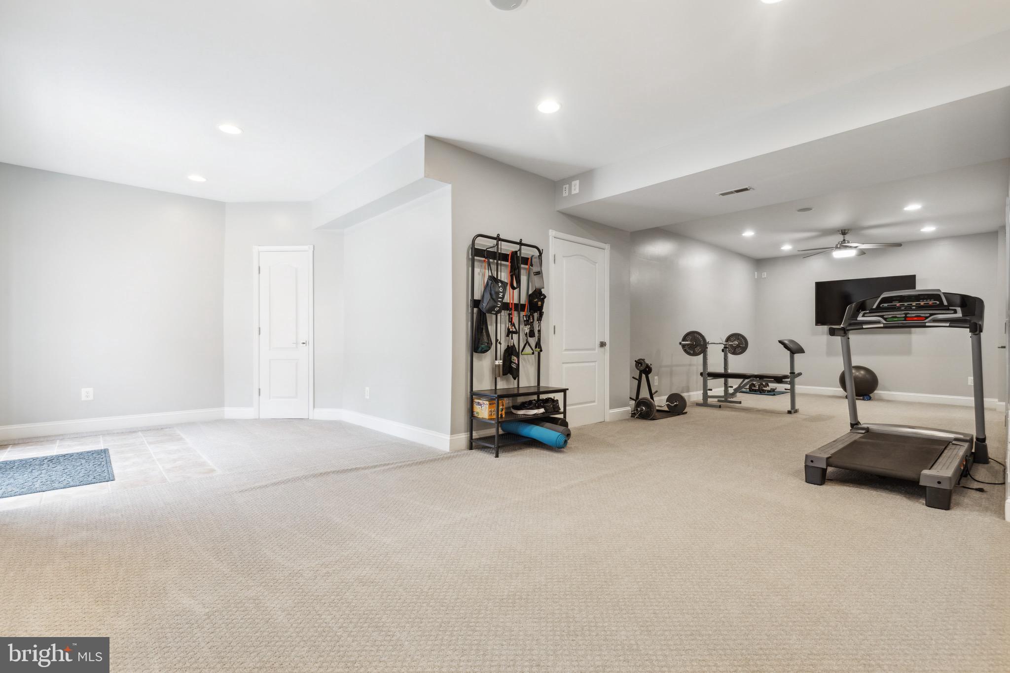 DOMINION VALLEY COUNTRY CLUB - Residential