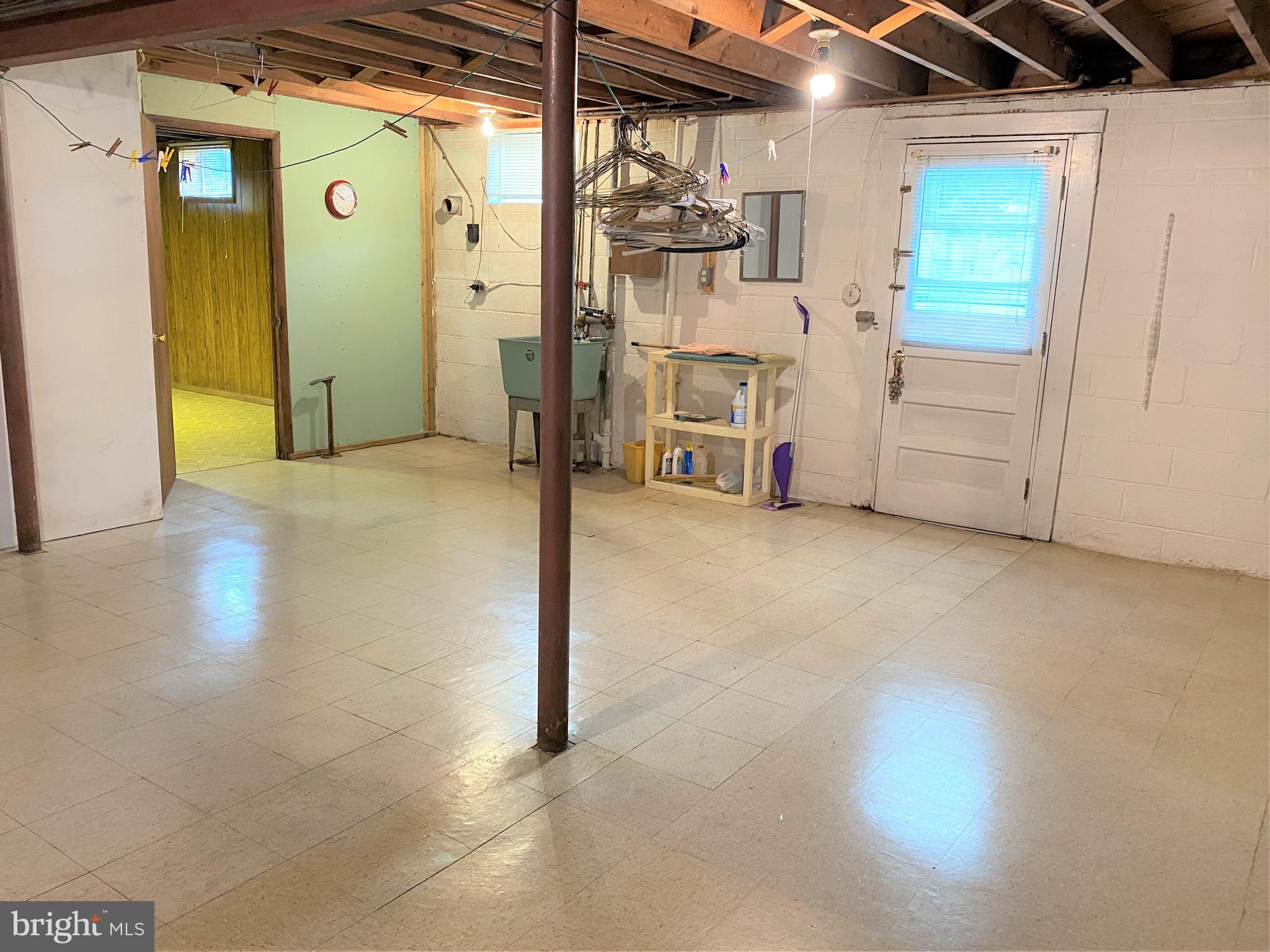 ENGLESIDE - Residential