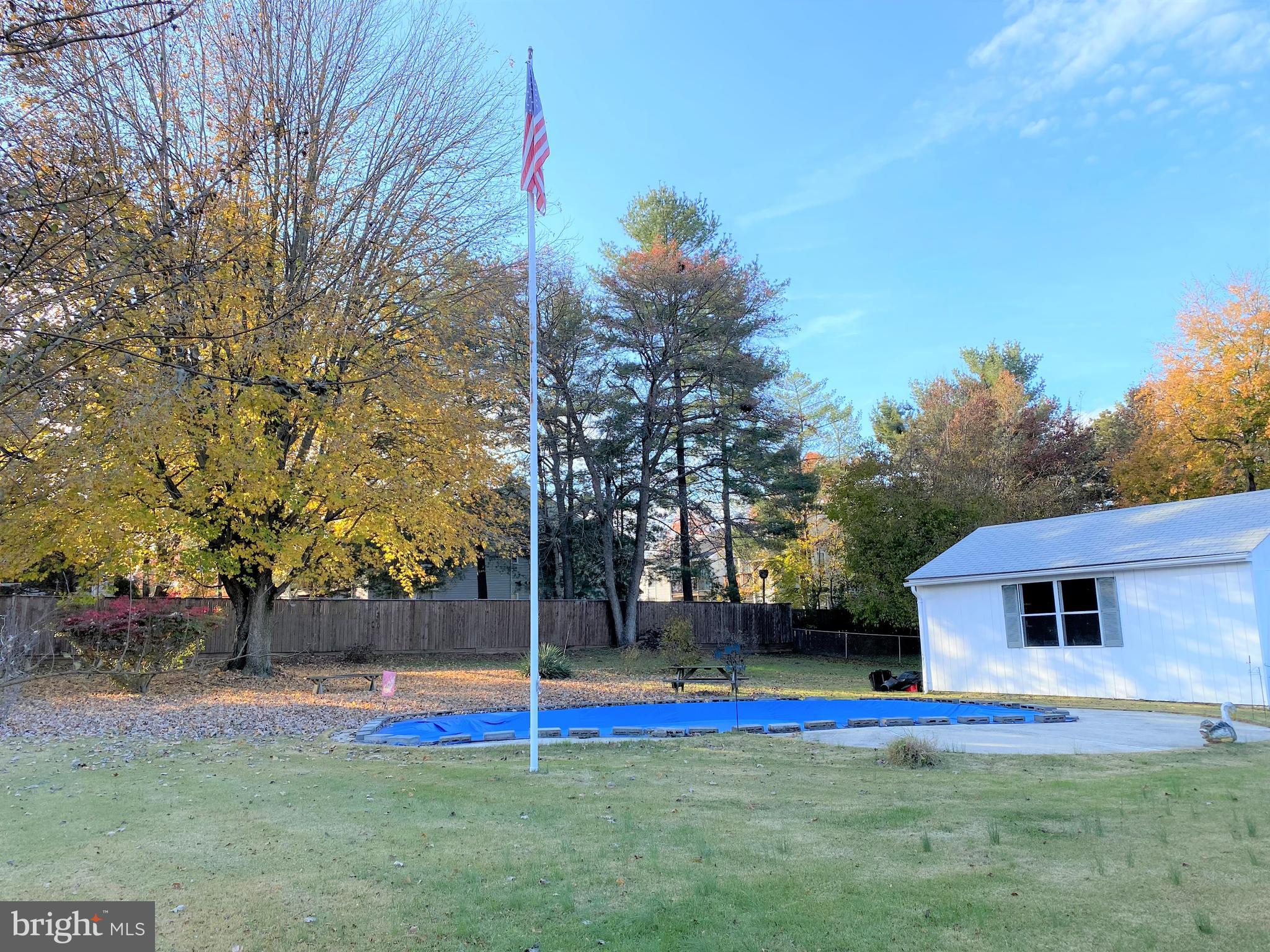 ENGLESIDE - Residential