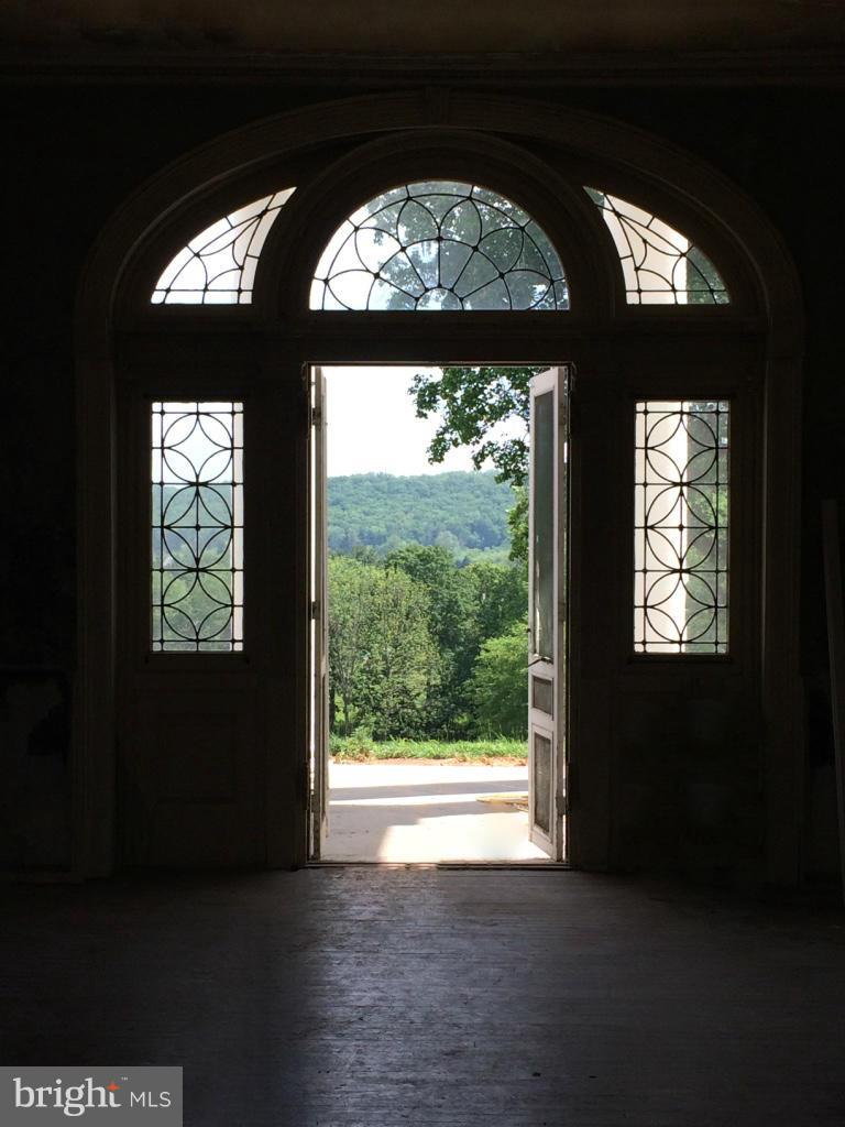 GREENSPRING VALLEY - Residential