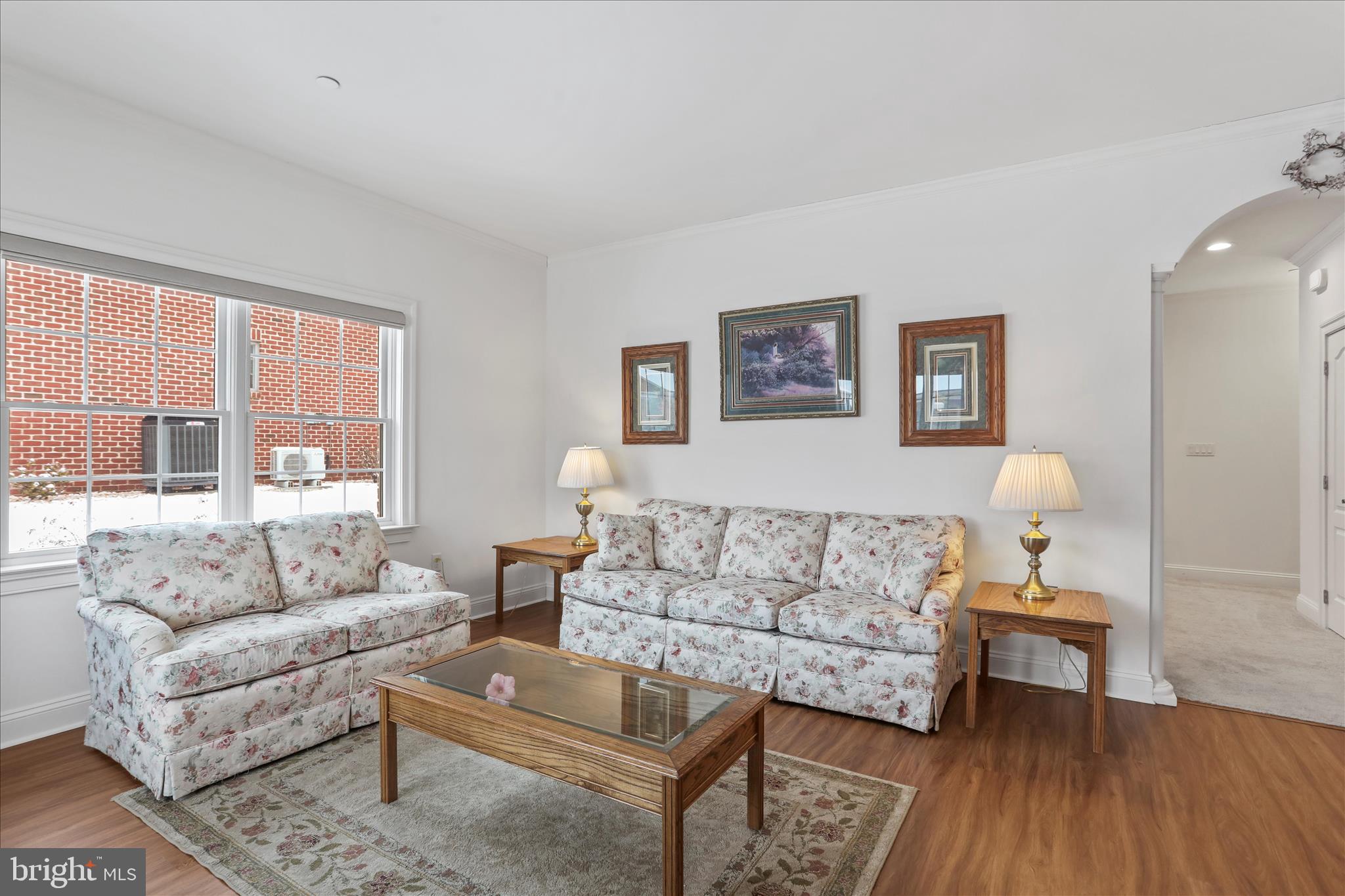 EMERALD POINTE - Residential