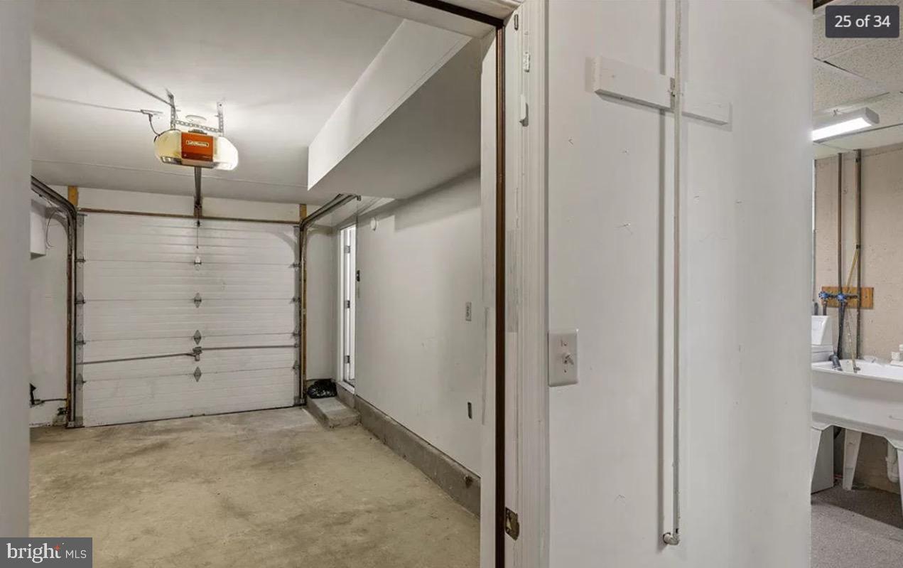 MANAYUNK - Residential Lease