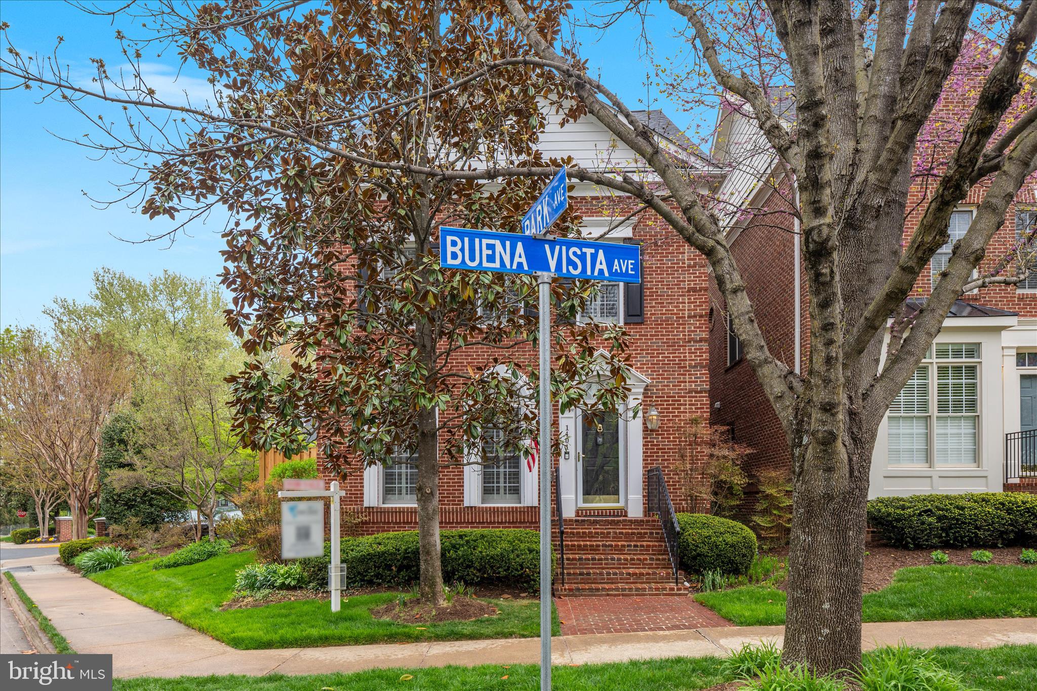 MCLEAN VILLAGE - Residential