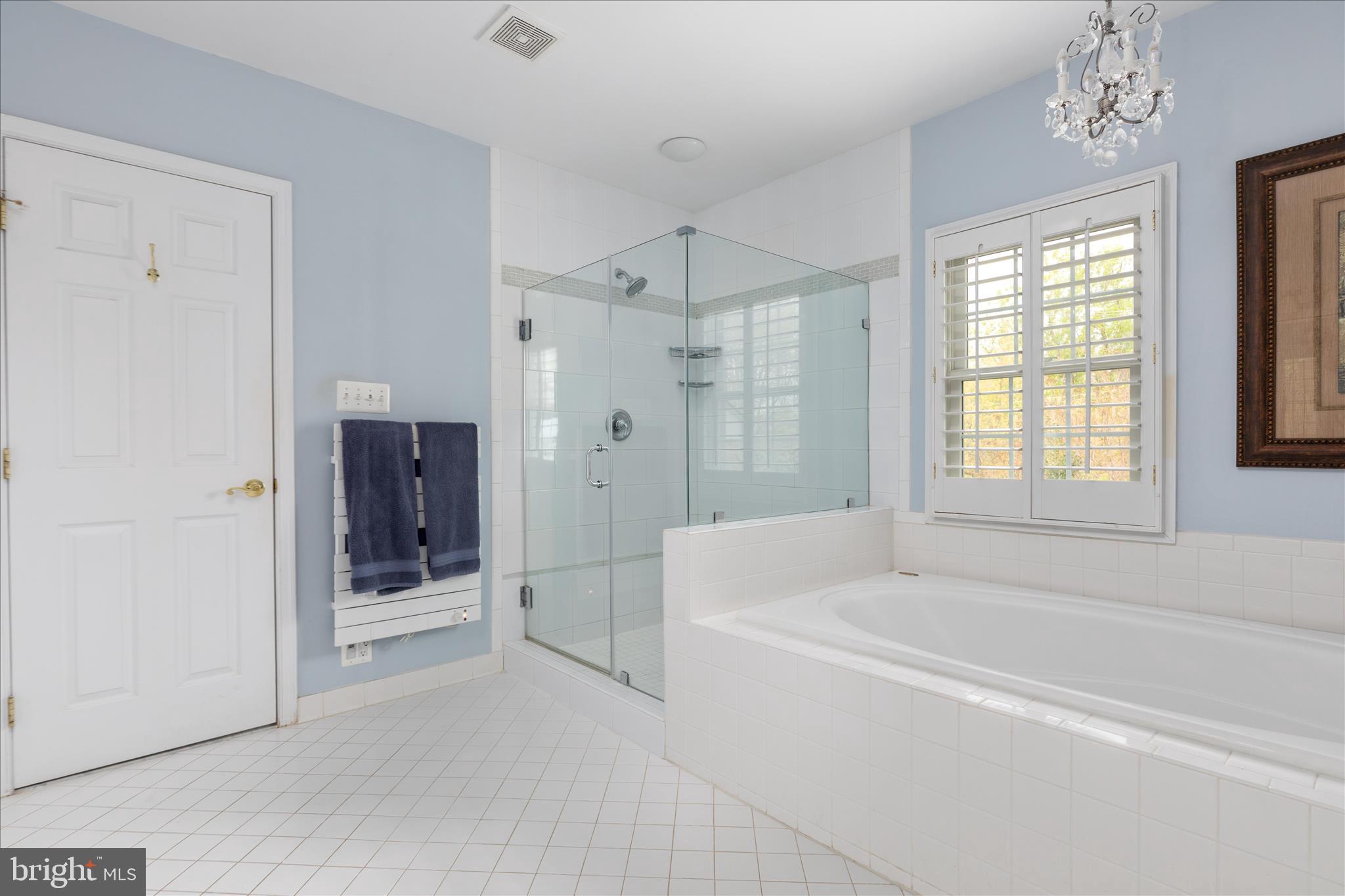 MCLEAN VILLAGE - Residential