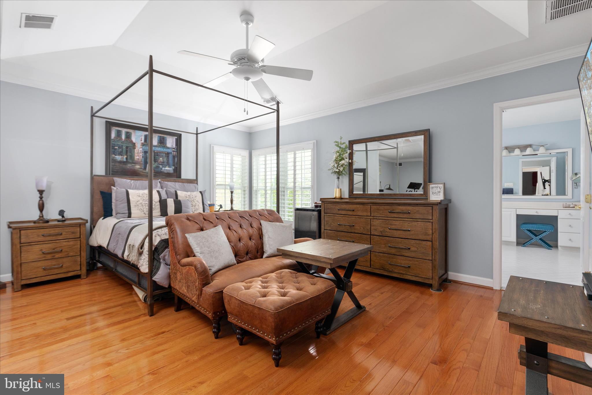 MCLEAN VILLAGE - Residential