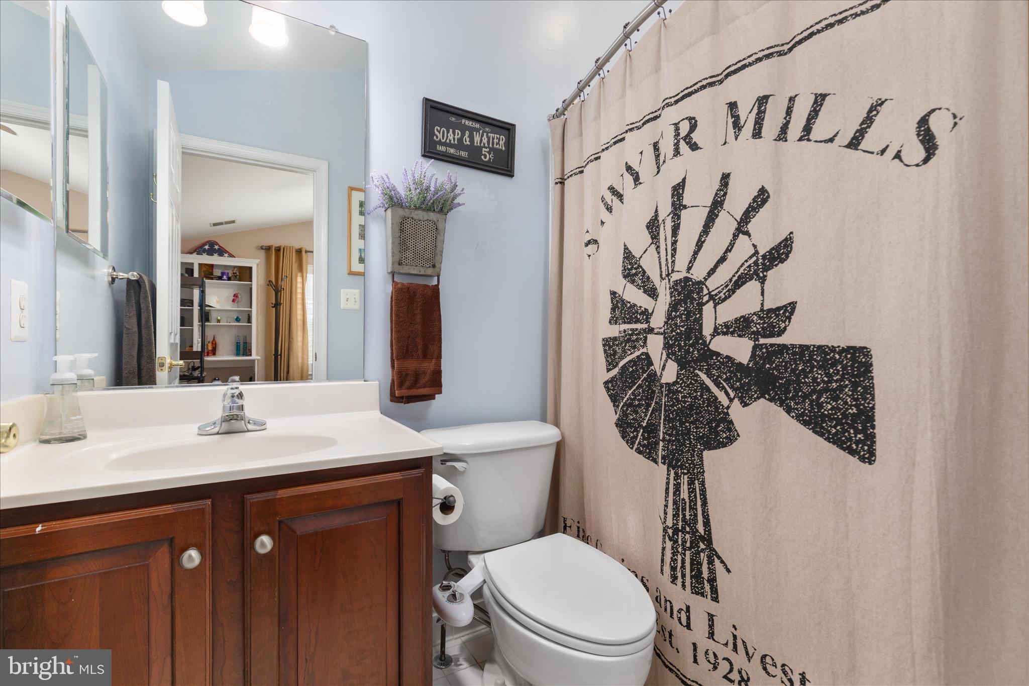 MCLEAN VILLAGE - Residential