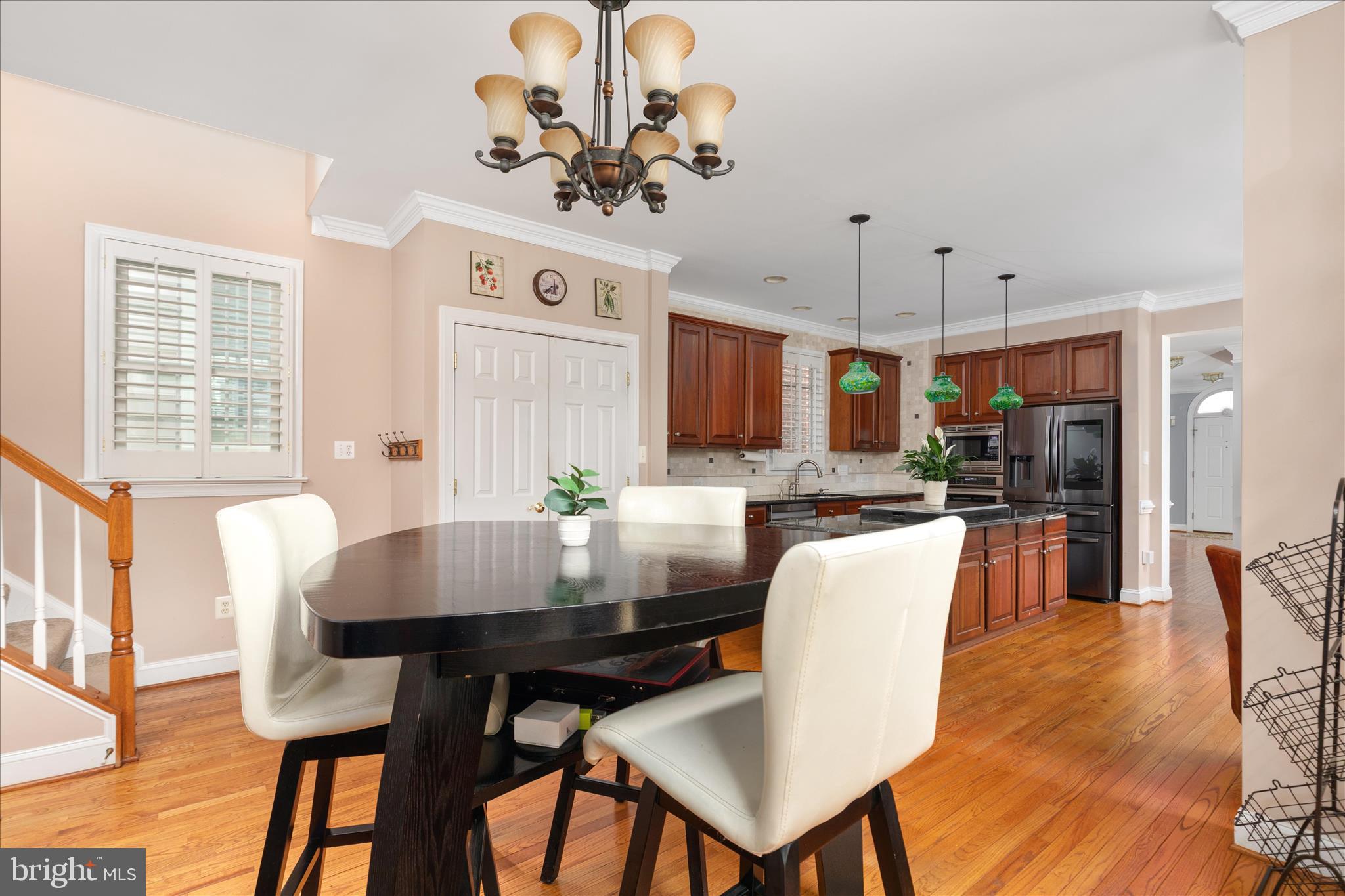 MCLEAN VILLAGE - Residential