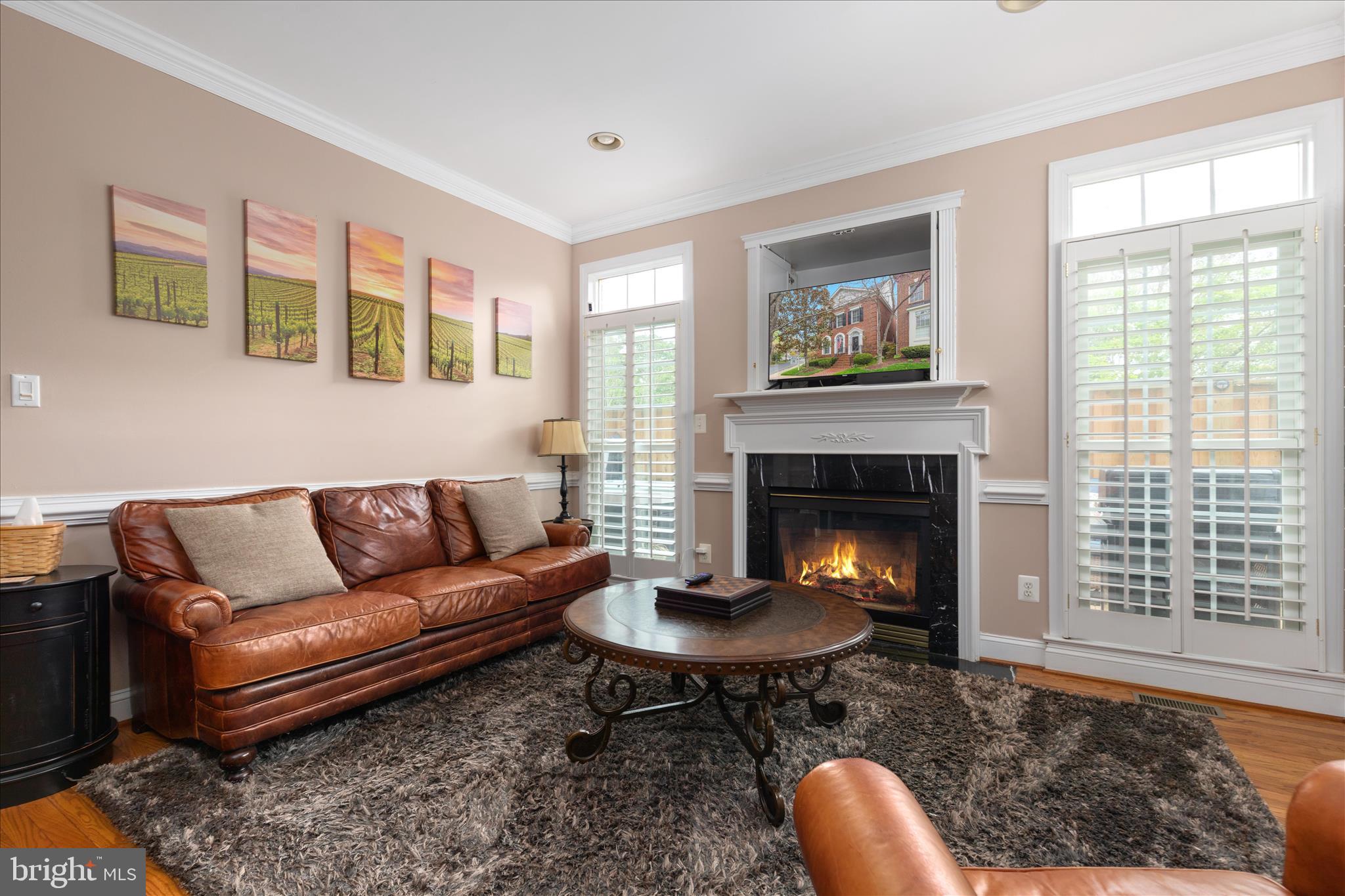 MCLEAN VILLAGE - Residential