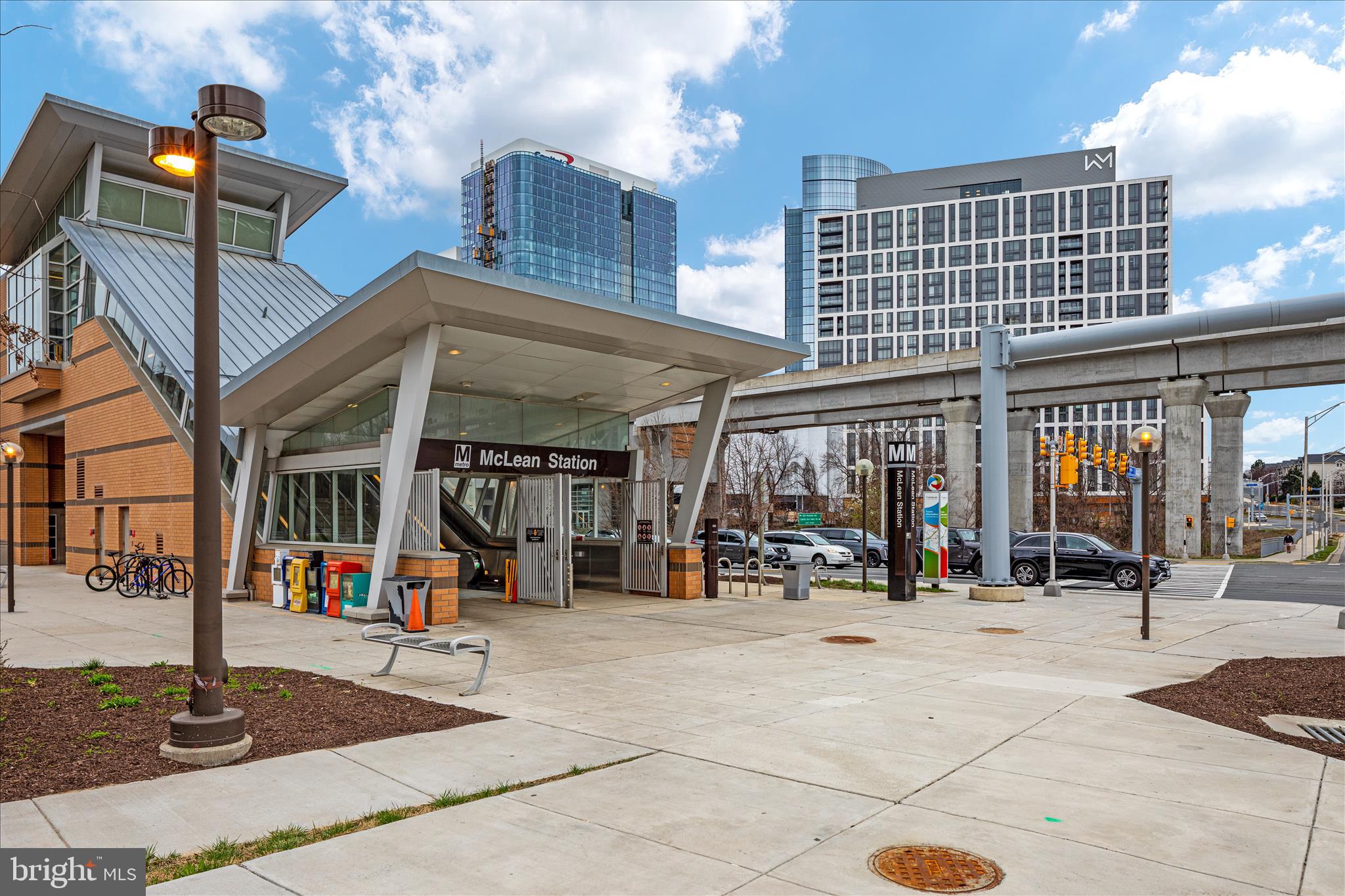 MCLEAN VILLAGE - Residential