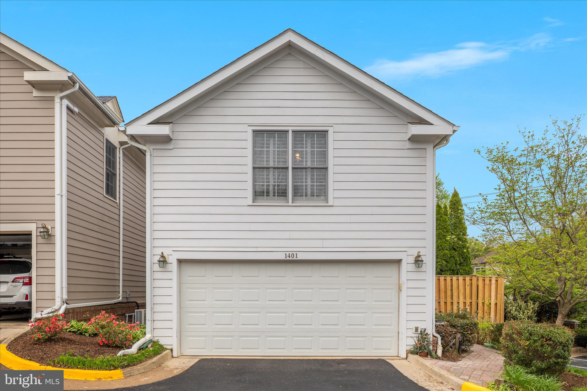 MCLEAN VILLAGE - Residential