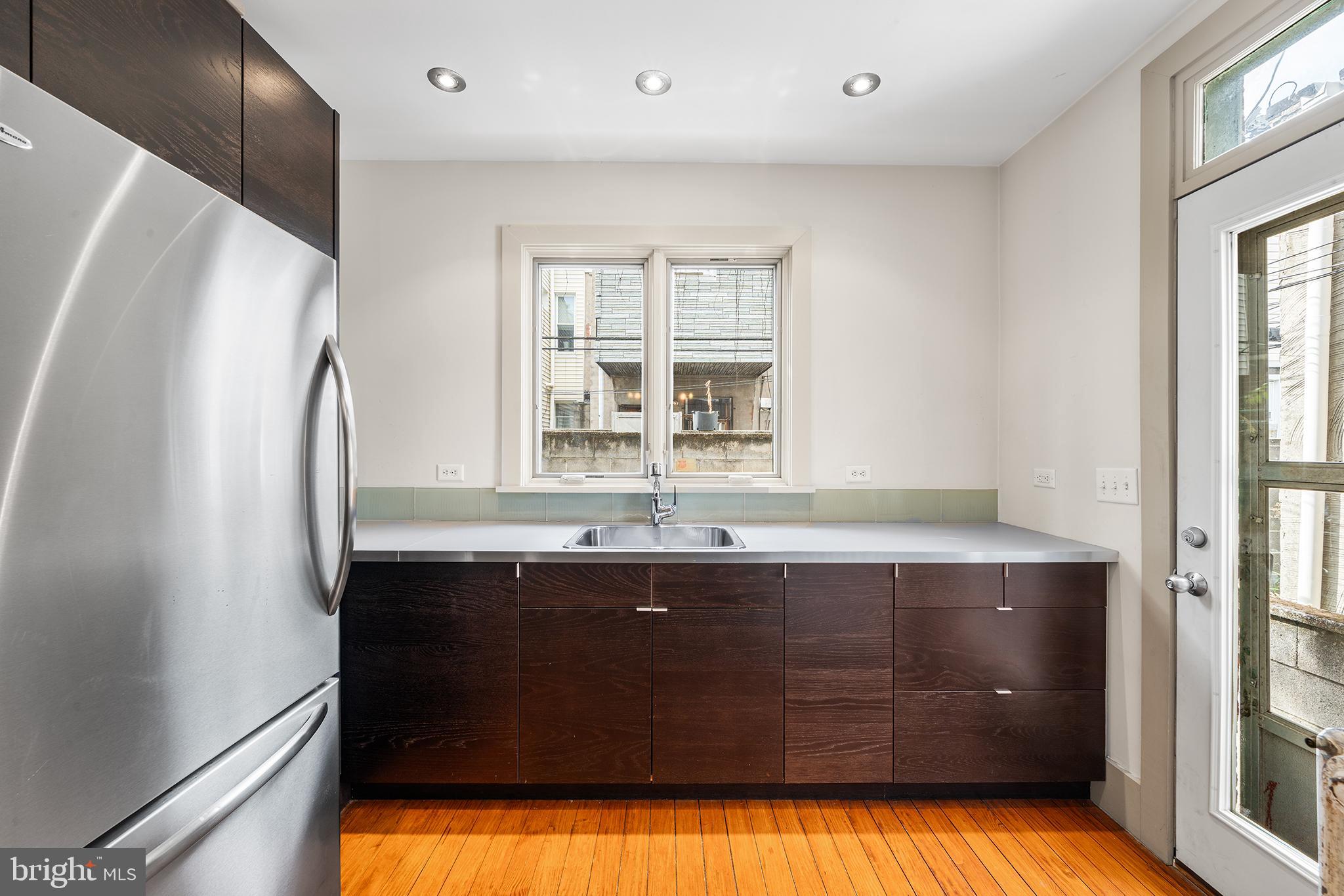 WEST PASSYUNK - Residential