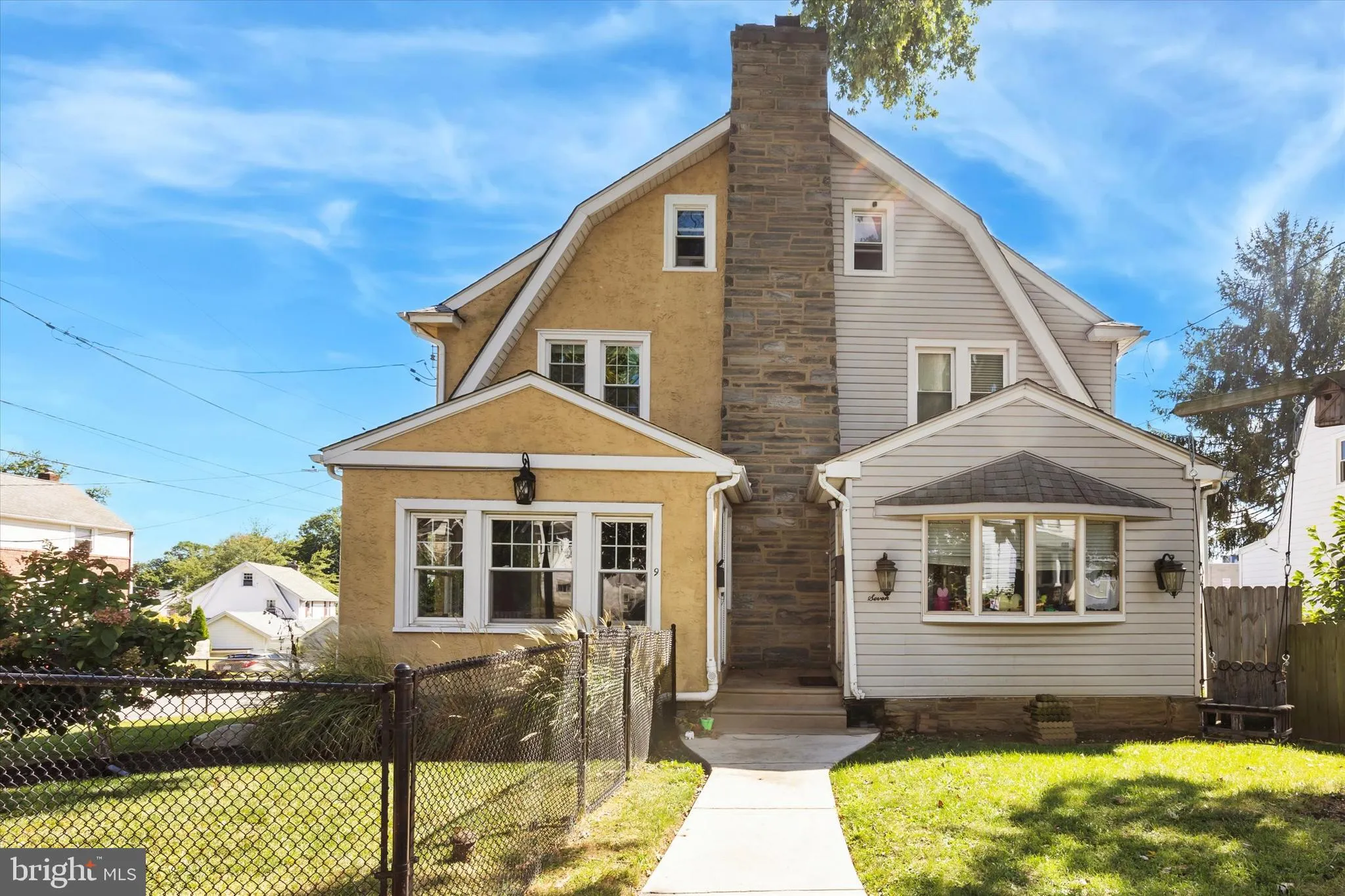 Upper Darby, Pennsylvania 19082, United States, 5 Bedrooms Bedrooms, ,2 BathroomsBathrooms,Residential,Pending,211527