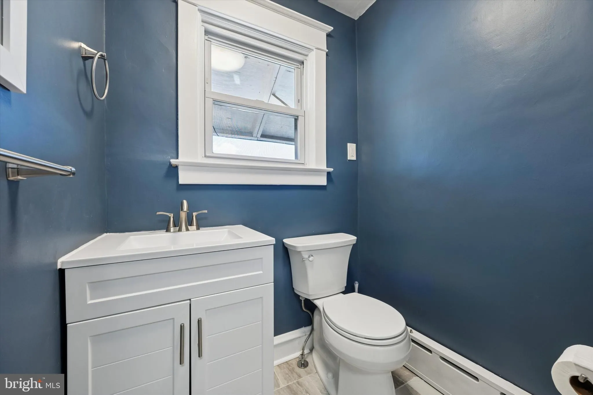 Upper Darby, Pennsylvania 19082, United States, 5 Bedrooms Bedrooms, ,2 BathroomsBathrooms,Residential,Pending,211527