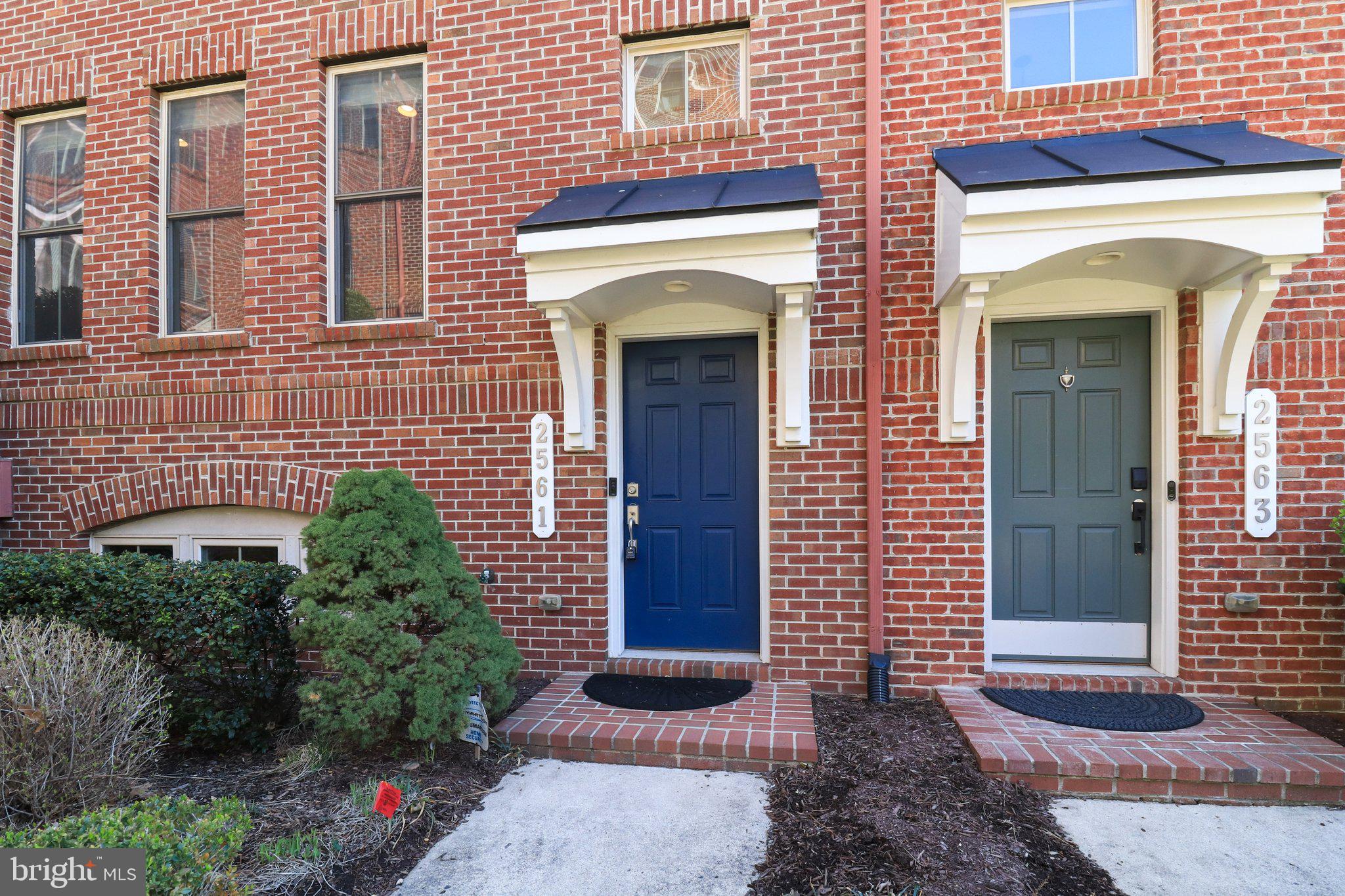 SHIRLINGTON CREST - Residential