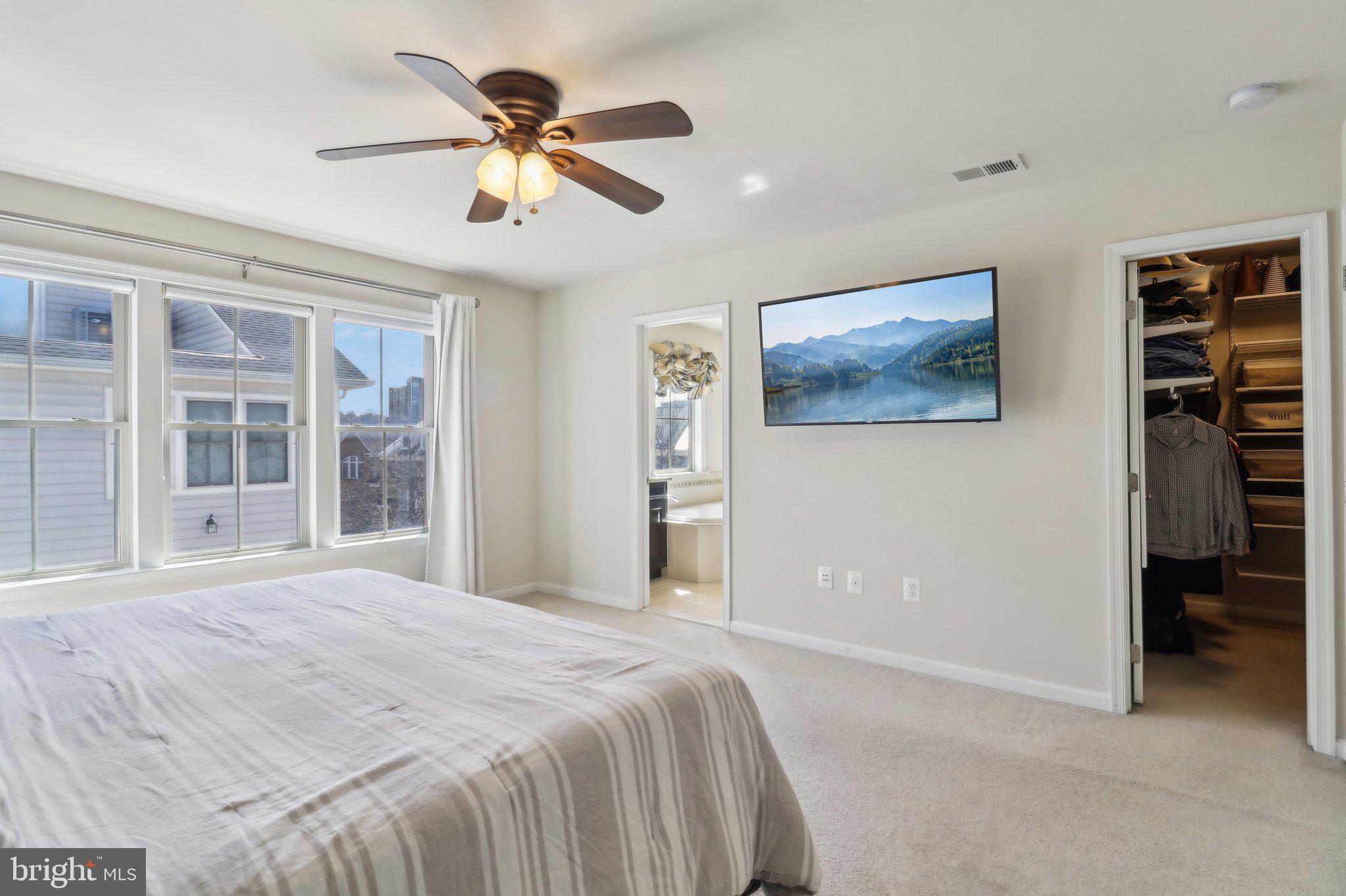 SHIRLINGTON CREST - Residential