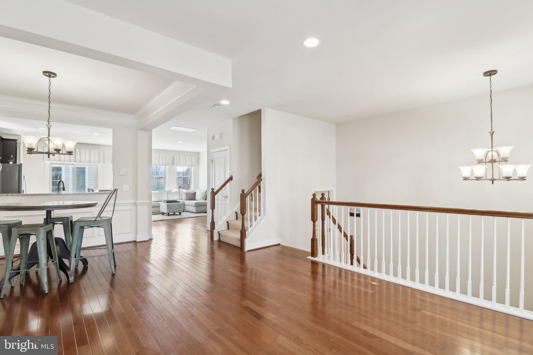 SHIRLINGTON CREST - Residential