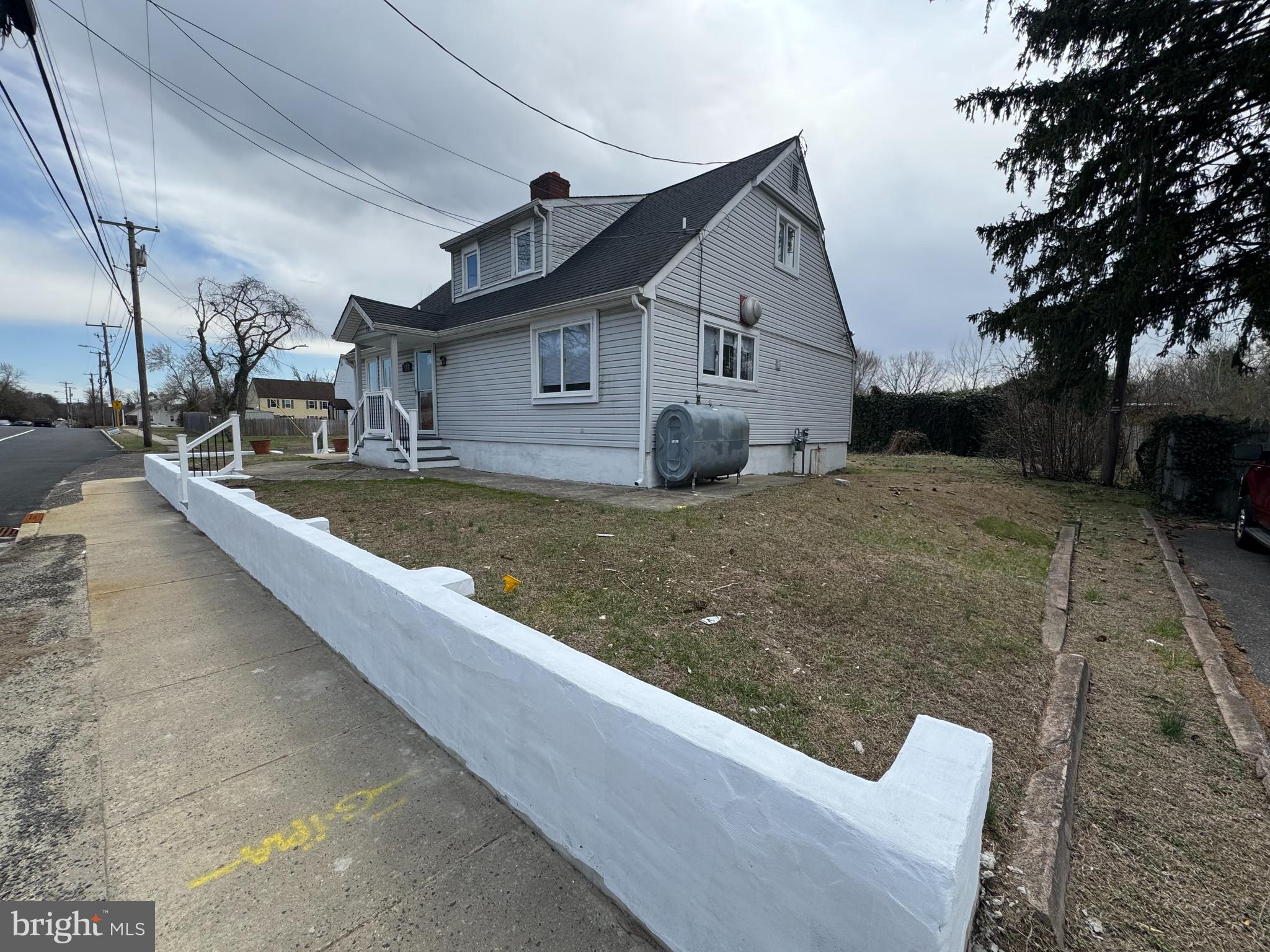 737 WATSONTOWN ROAD