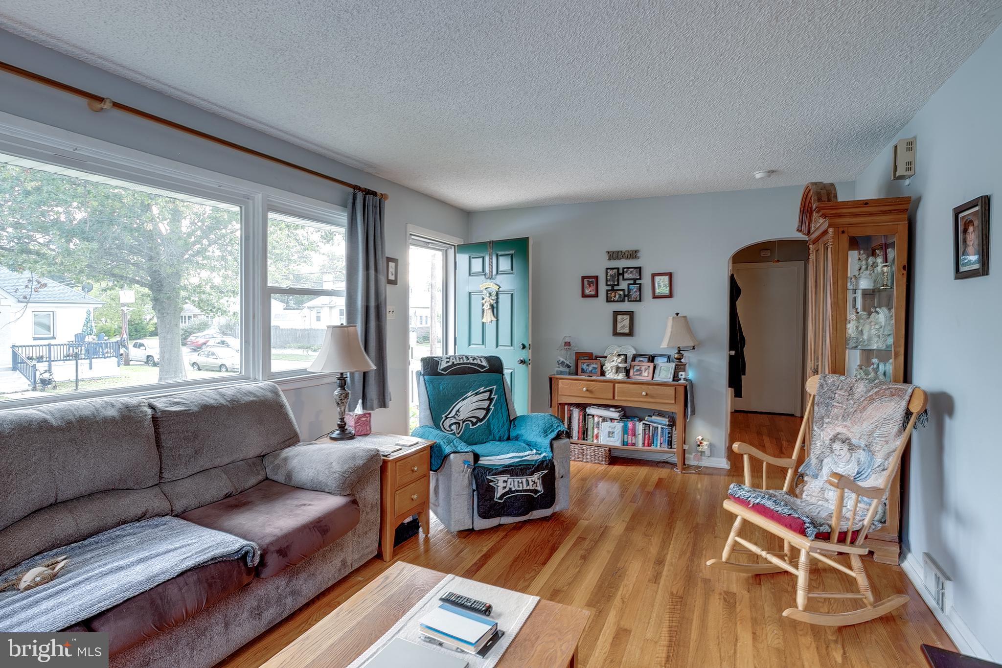 201 S MAPLE AVENUE