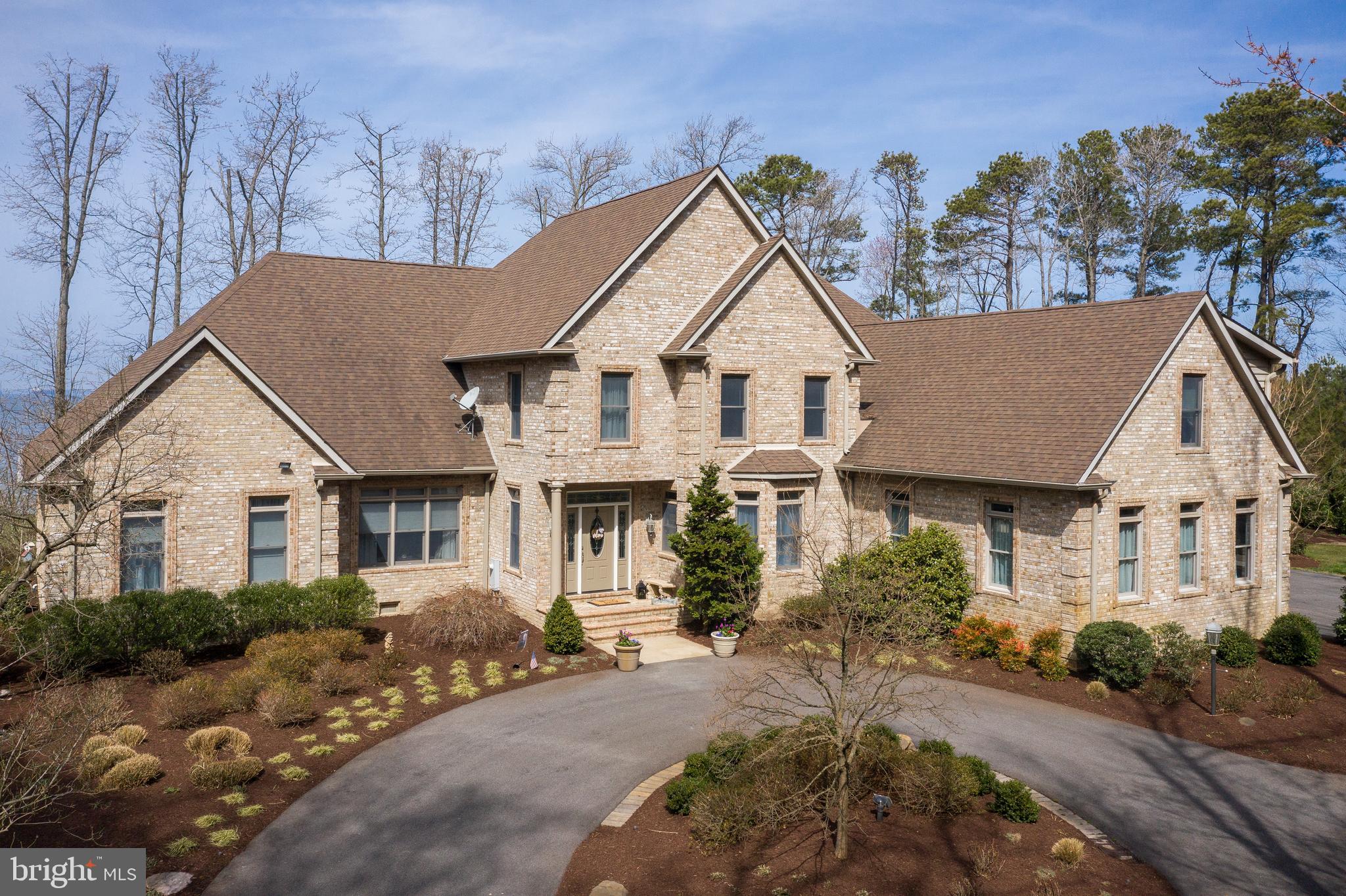 BLOODY POINT FARM - Residential